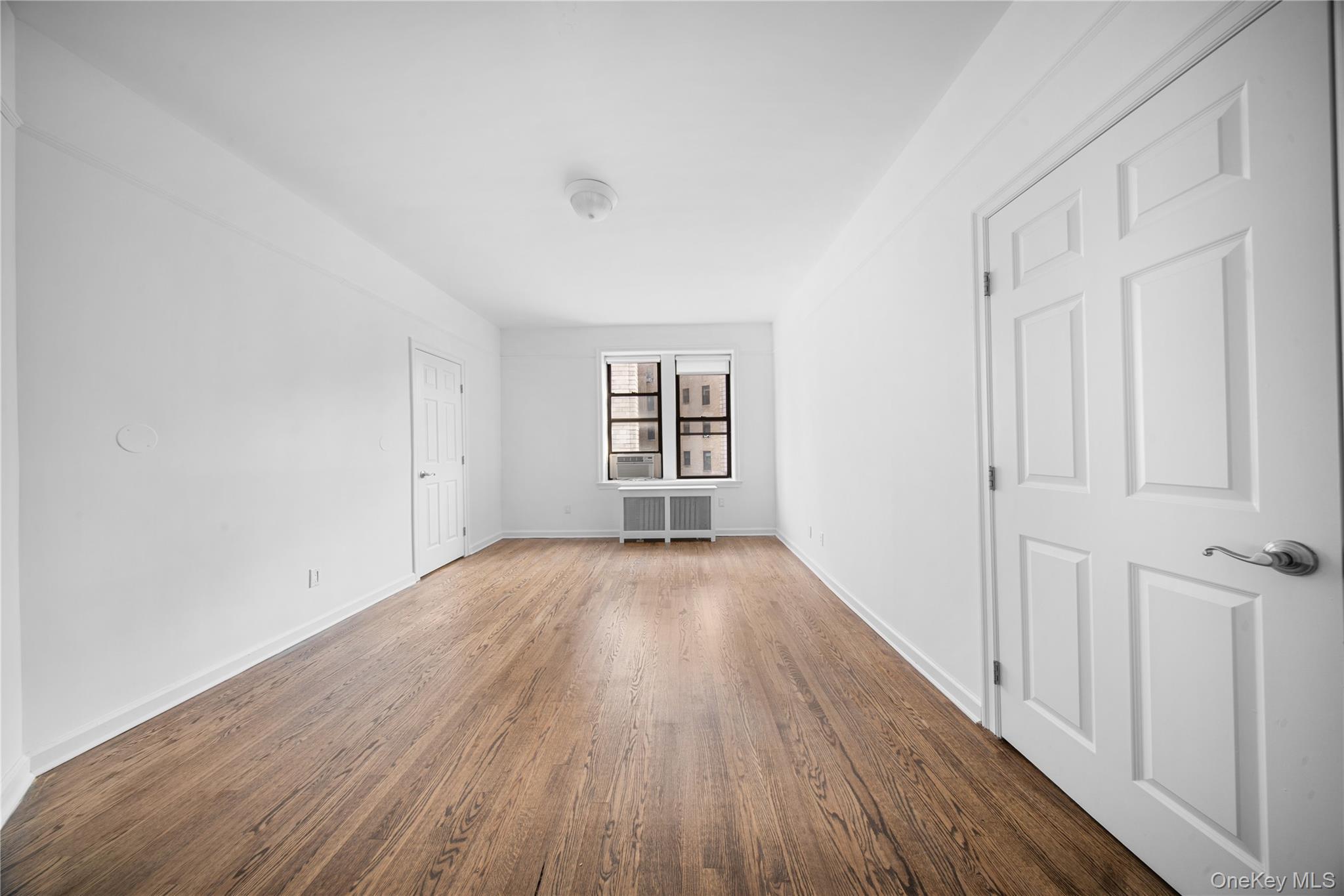 Apartment Riverside Manhattan, NY 10032, MLS-902086-9