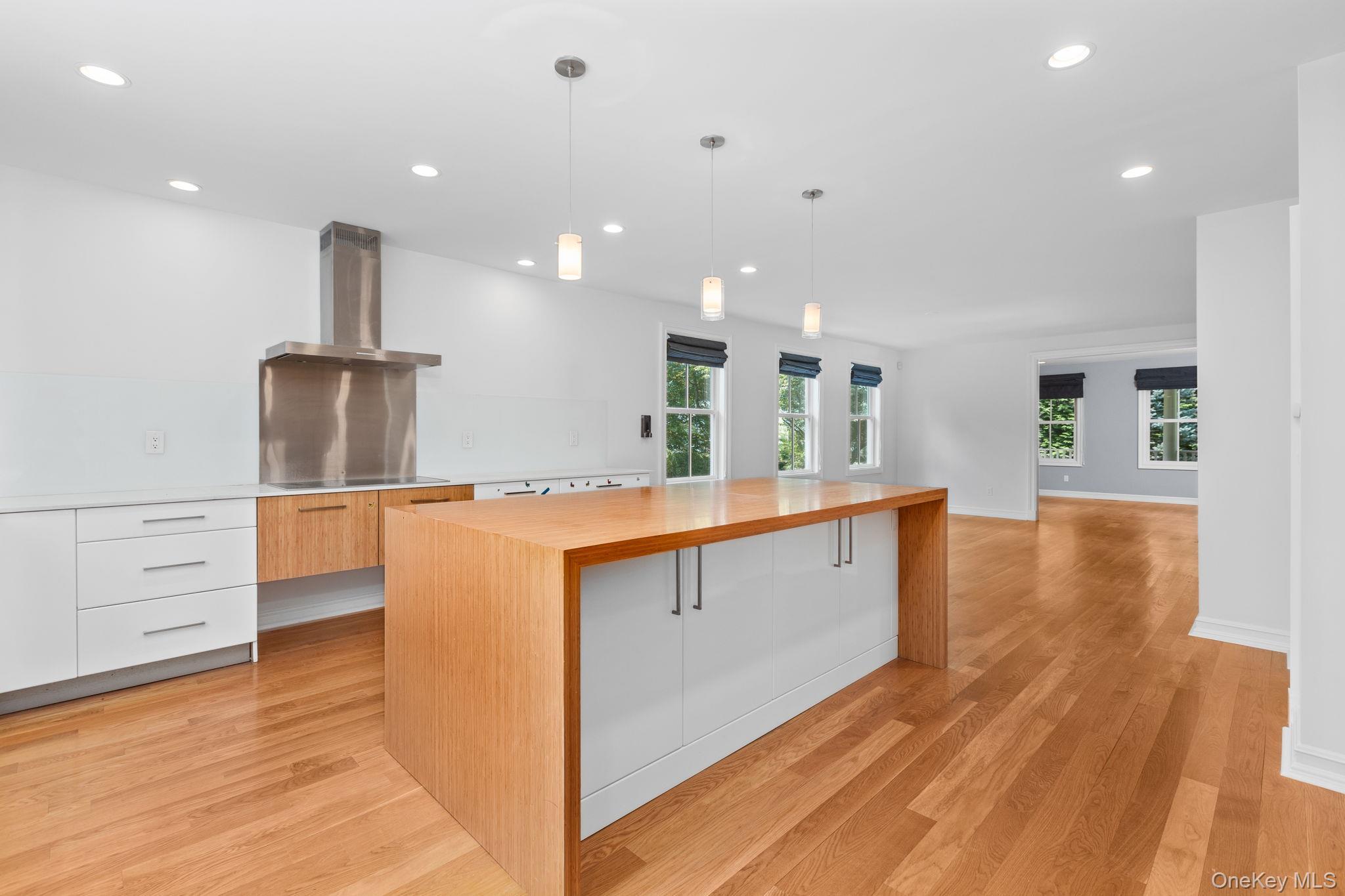 Single Family Olmstead Out Of Area, NY 06877, MLS-902088-27