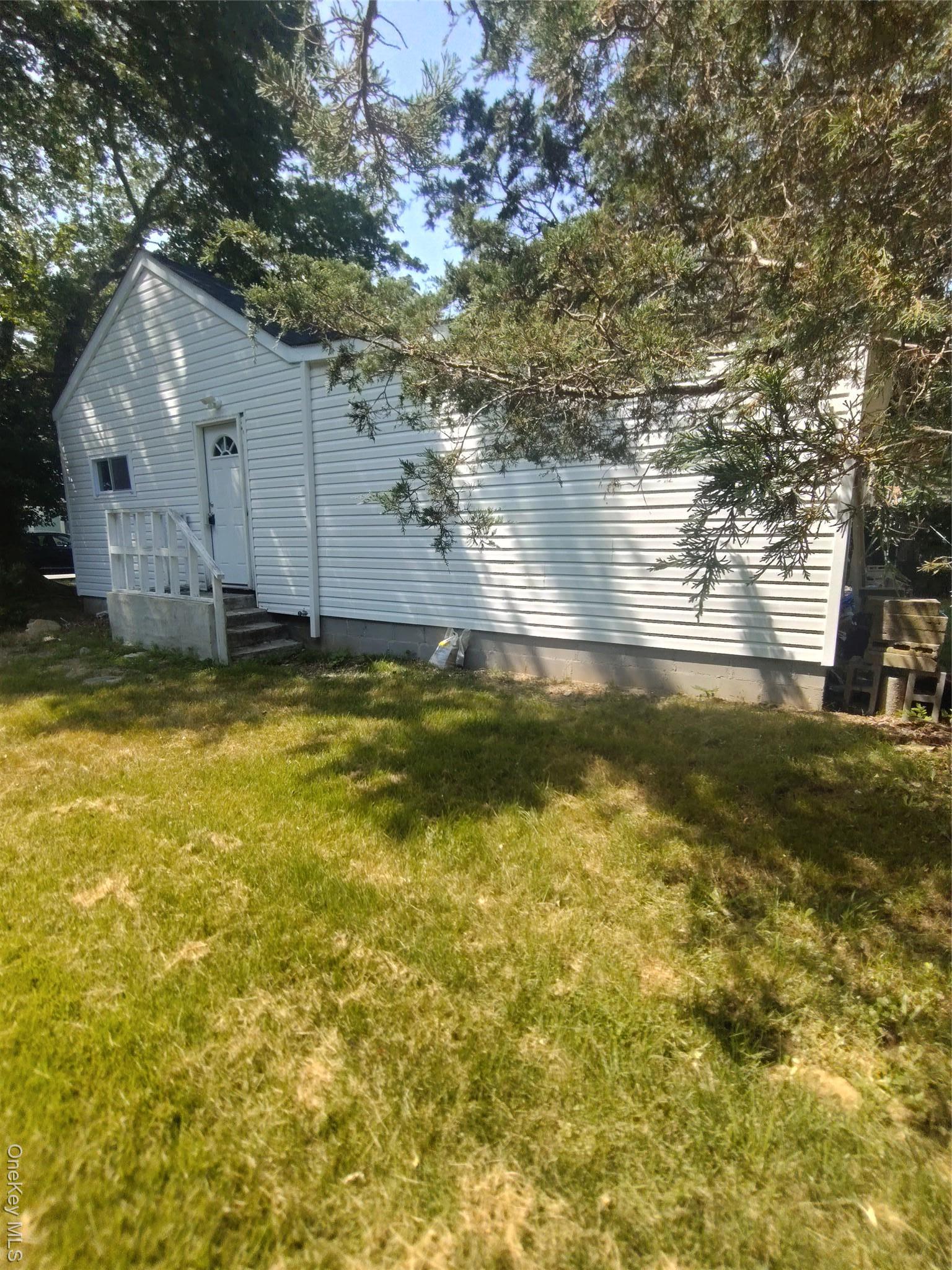 Single Family Woodland  Suffolk County, NY 11951, MLS-902104-10