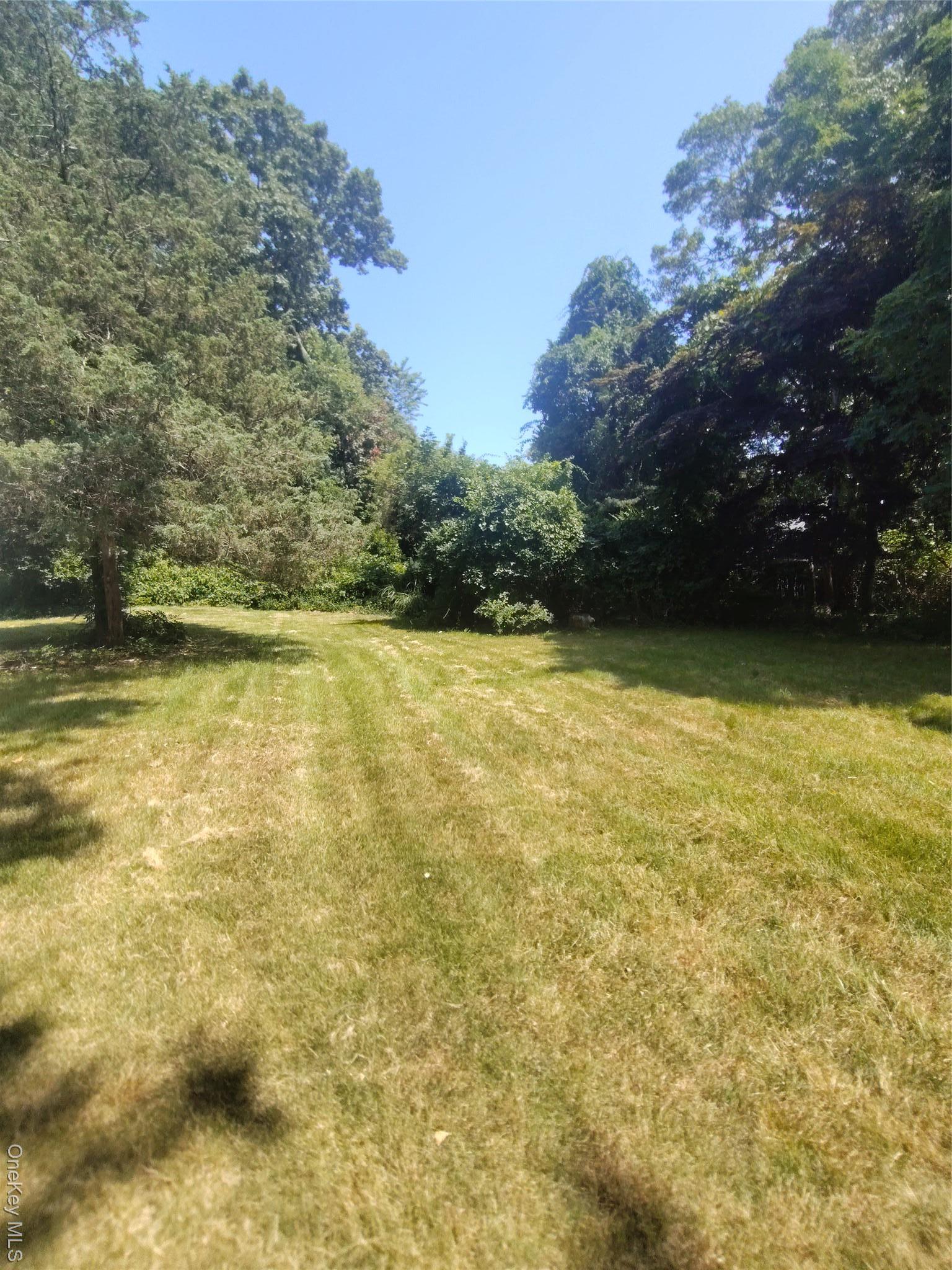 Single Family Woodland  Suffolk County, NY 11951, MLS-902104-11