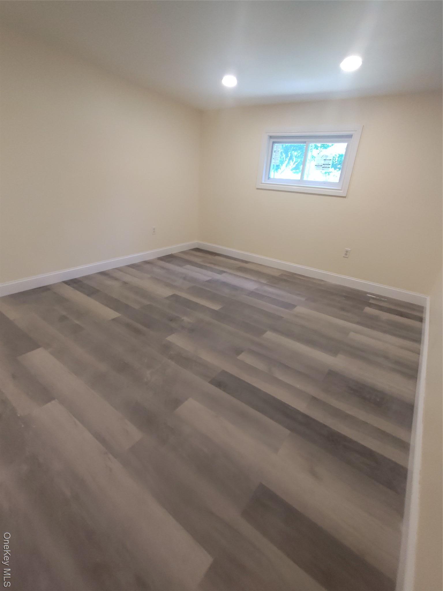 Single Family Woodland  Suffolk County, NY 11951, MLS-902104-3