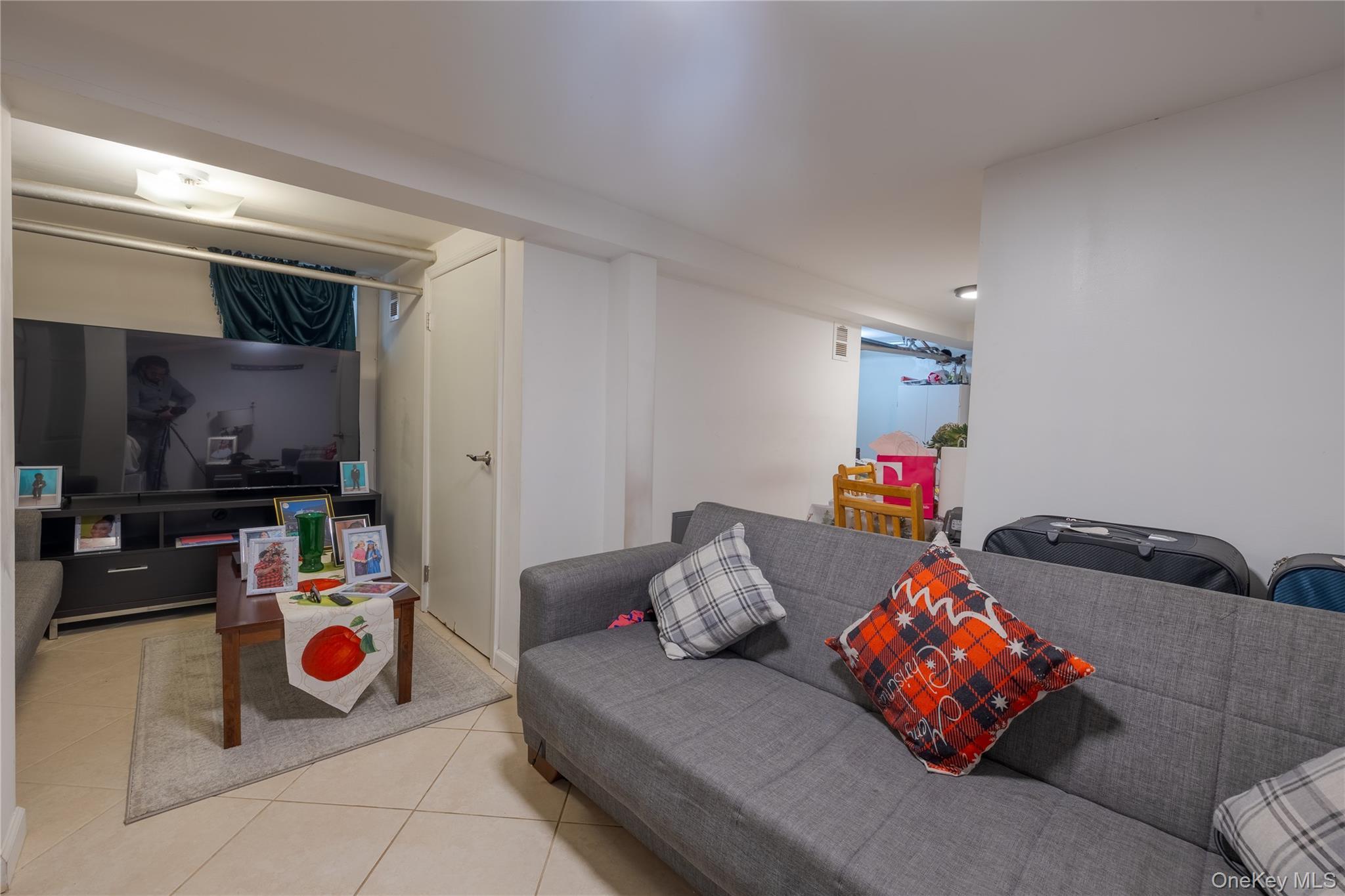 Single Family 88th Street Queens, NY 11416, MLS-902109-13