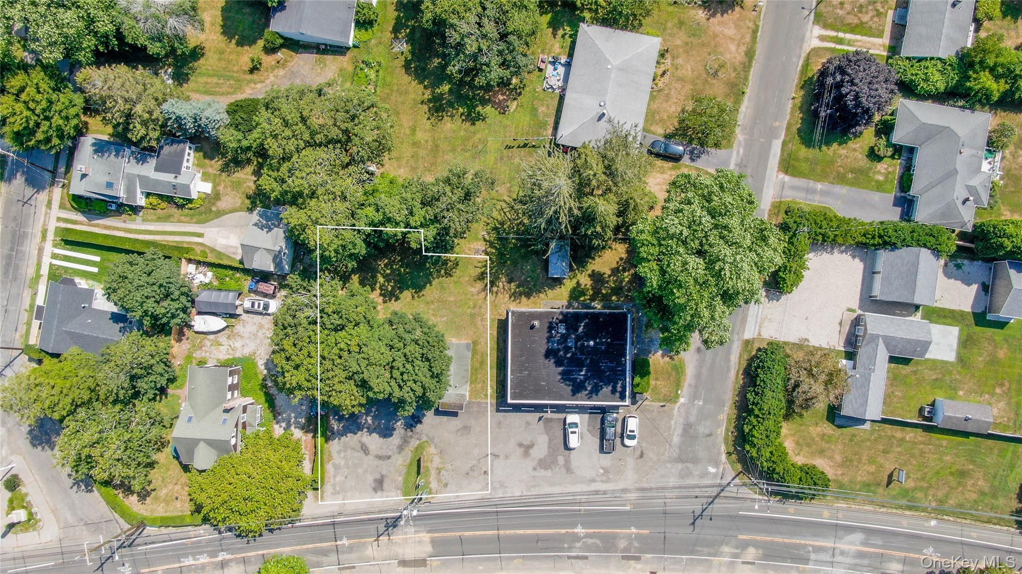 Single Family Main  Suffolk County, NY 11957, MLS-902118-4