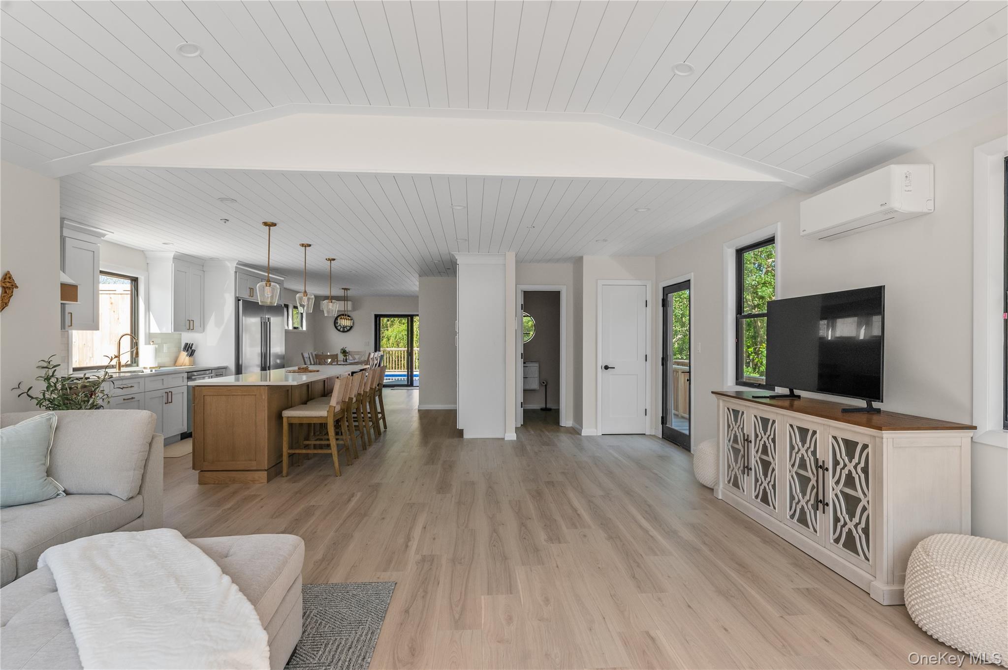 Single Family Ocean Road  Suffolk County, NY 11770, MLS-902150-4