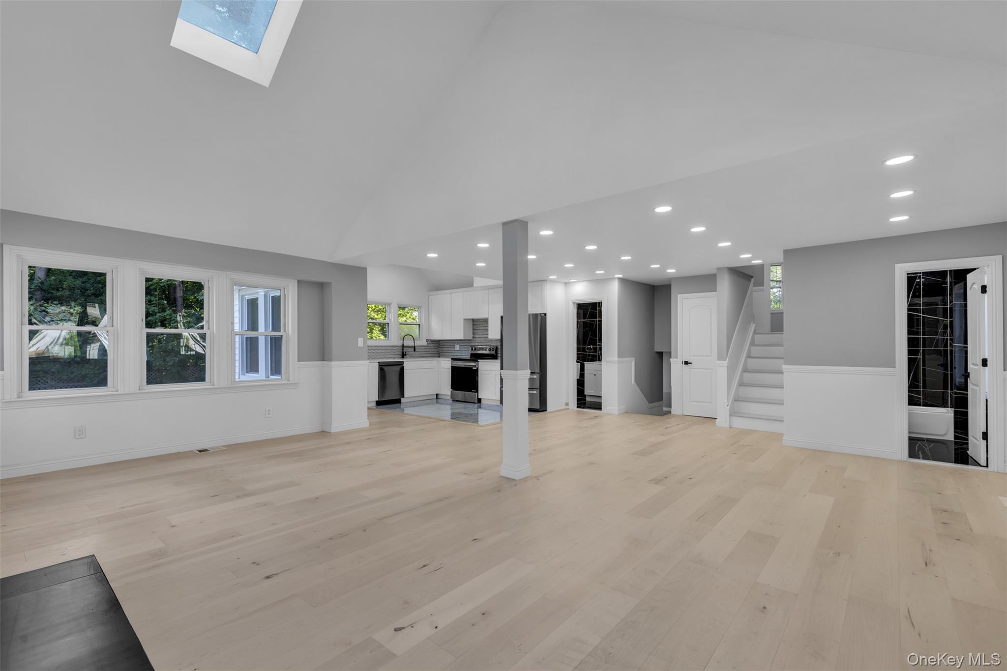 Single Family Locust  Westchester County, NY 10598, MLS-902163-10