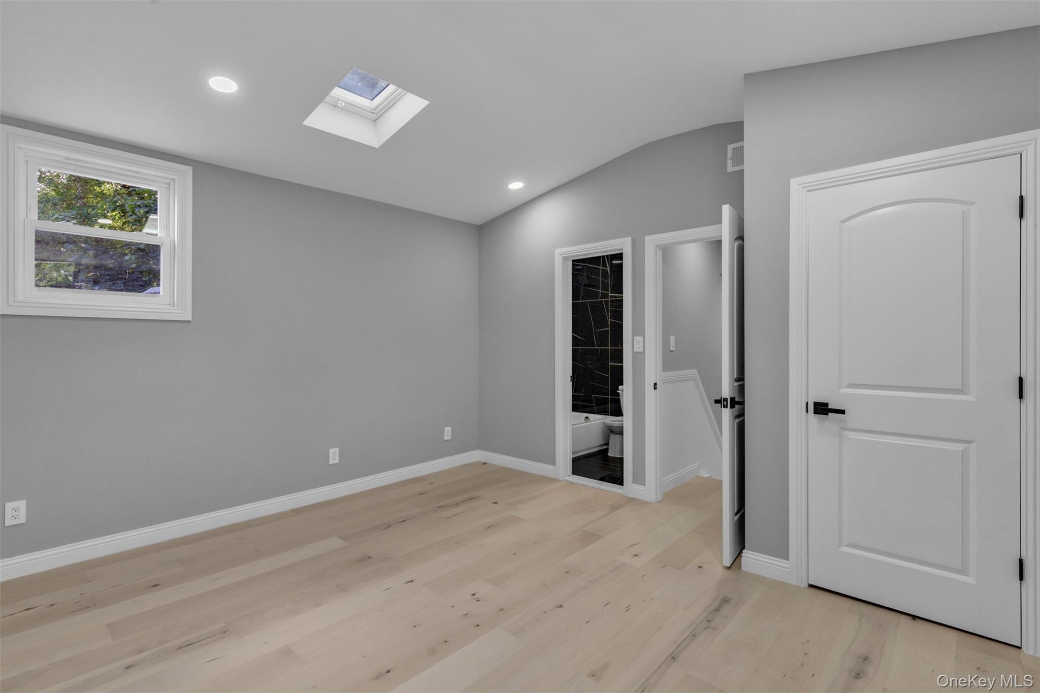 Single Family Locust  Westchester County, NY 10598, MLS-902163-19