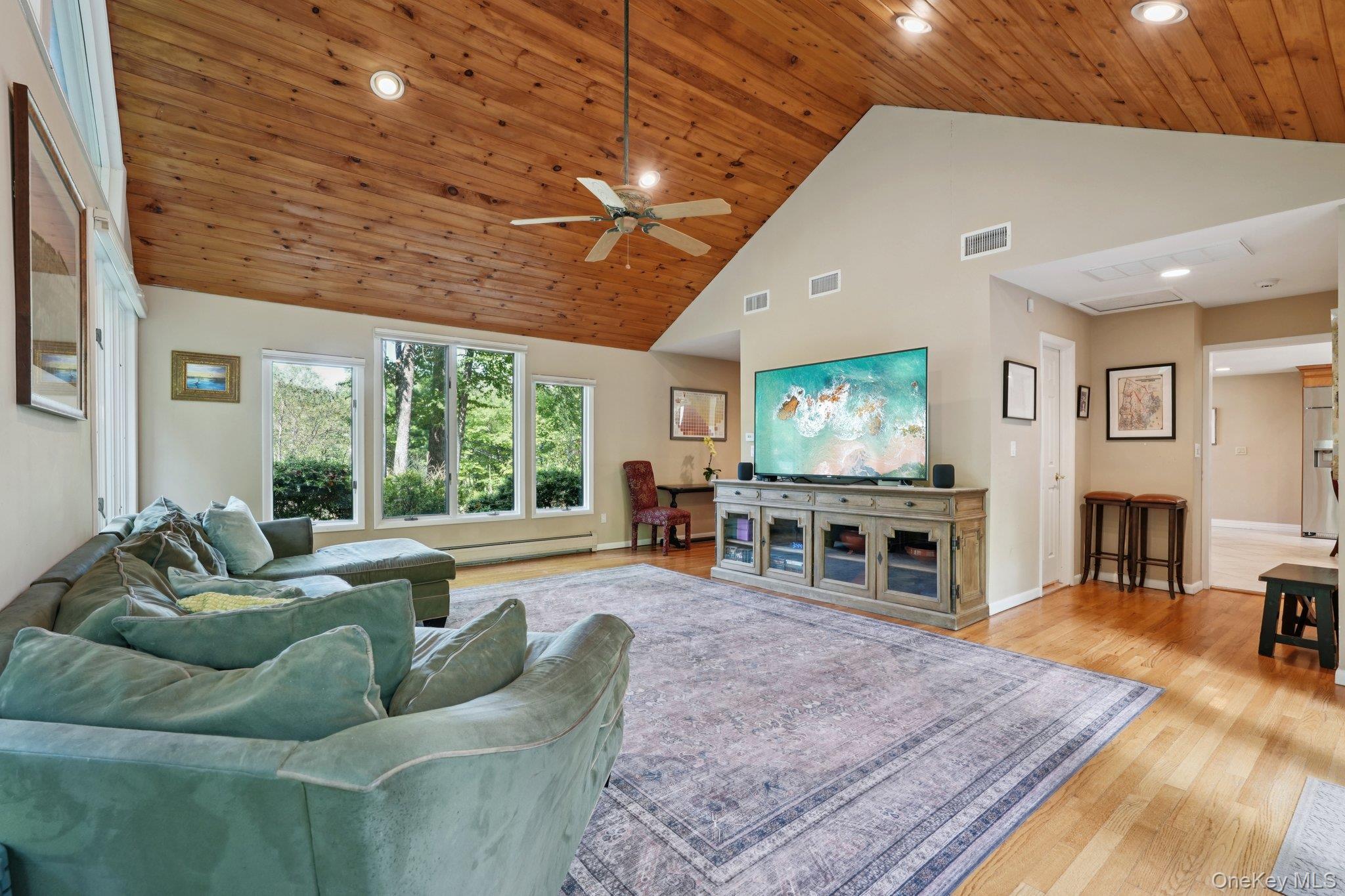 Single Family Old Phillips Hill Rockland County, NY 10956, MLS-902170-14