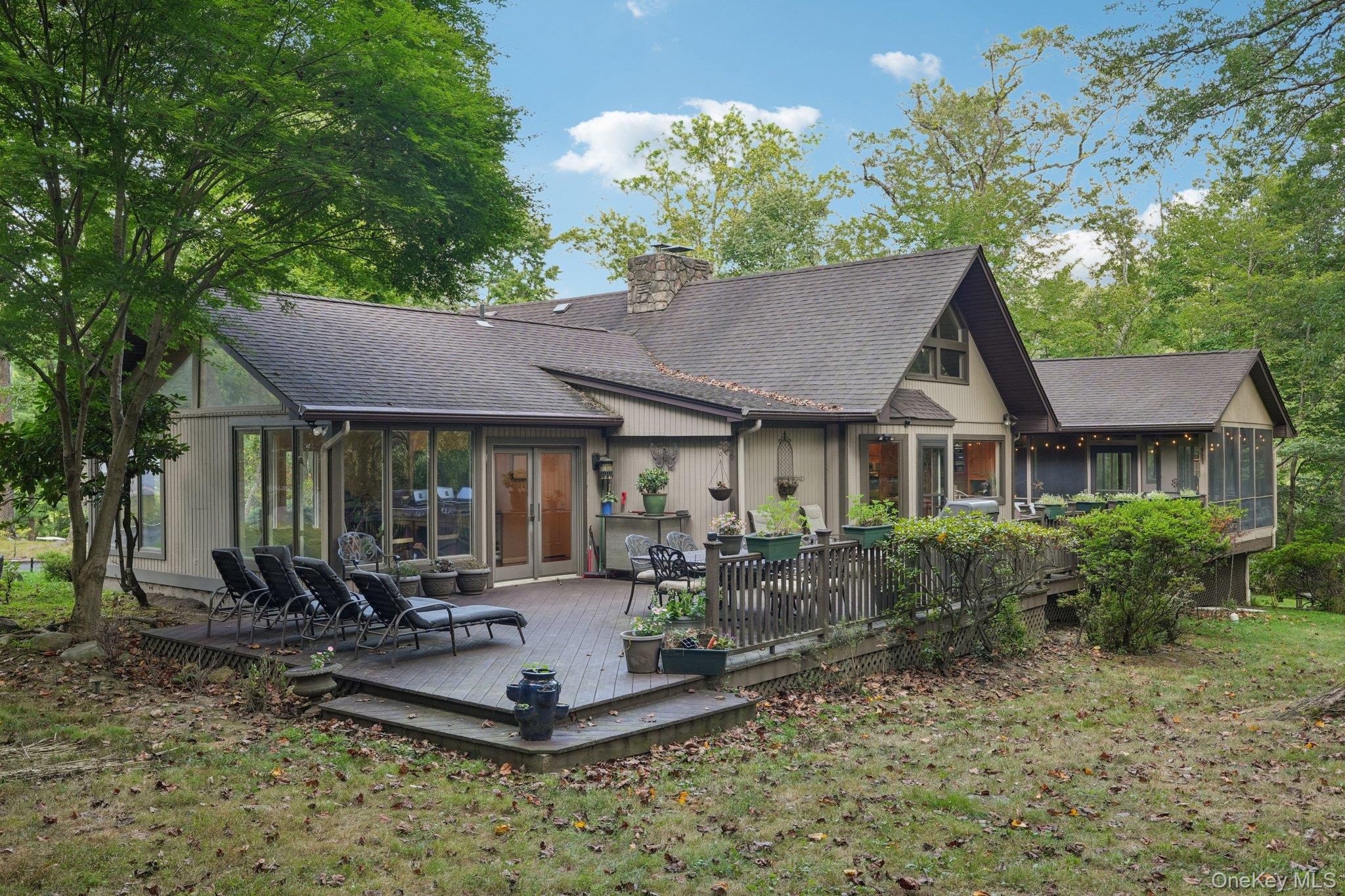 Single Family Old Phillips Hill Rockland County, NY 10956, MLS-902170-35