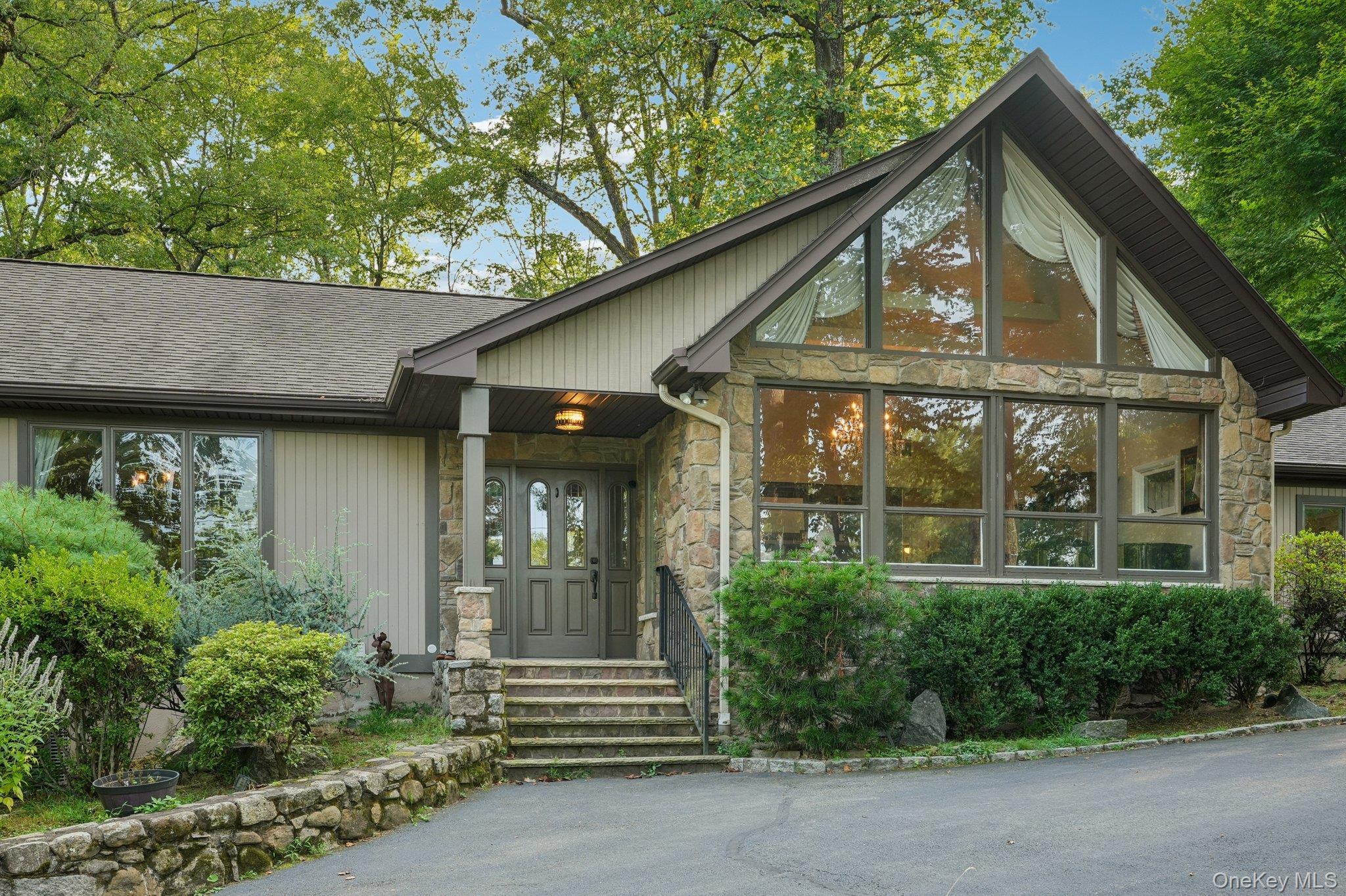 Single Family Old Phillips Hill  Rockland County, NY 10956, MLS-902170-42