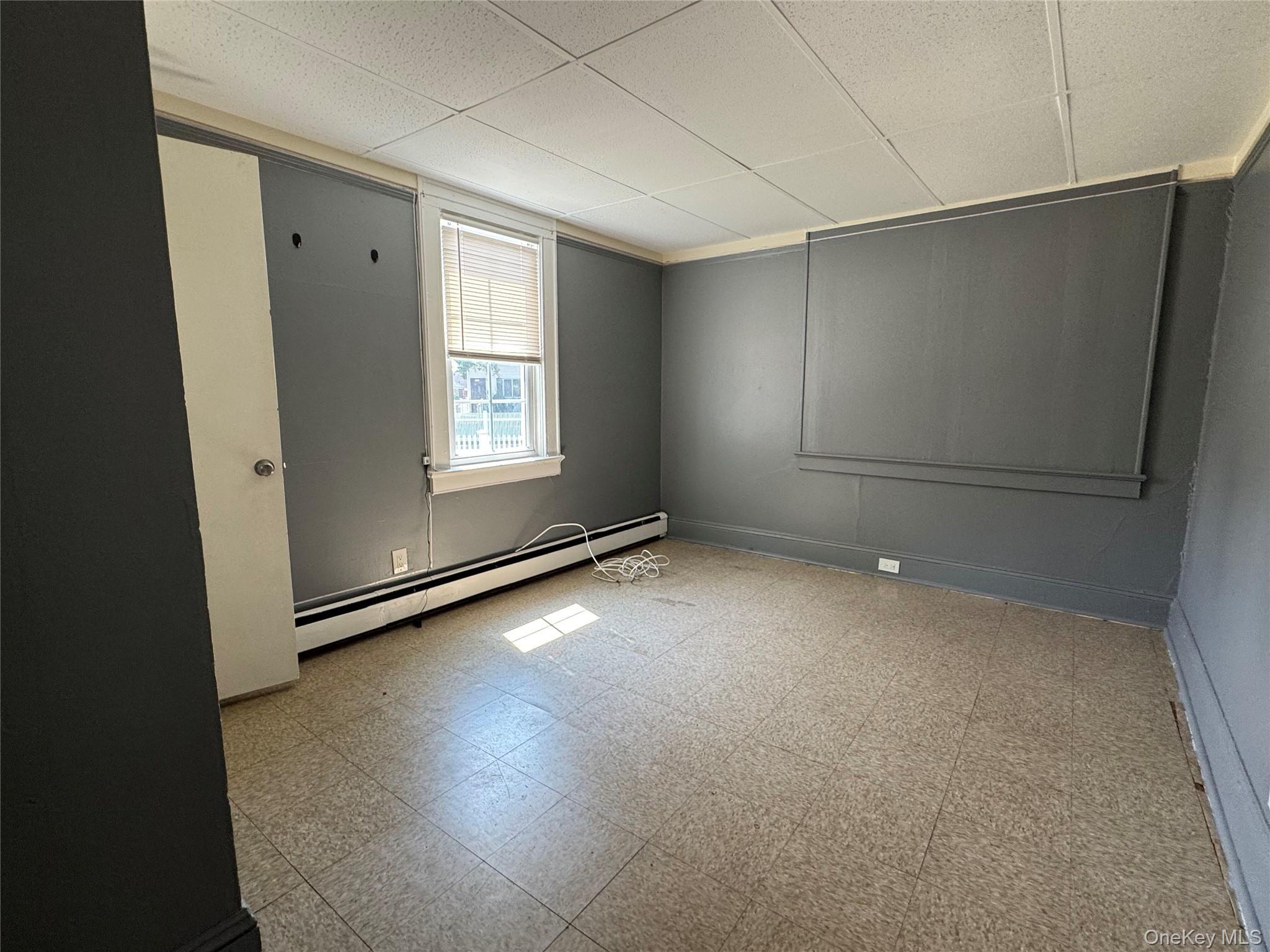 Single Family Graham Nassau County, NY 11550, MLS-902173-6