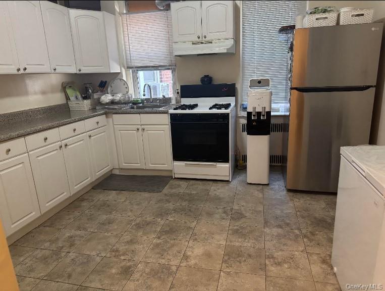 Coop Northern Queens, NY 11354, MLS-902199-10