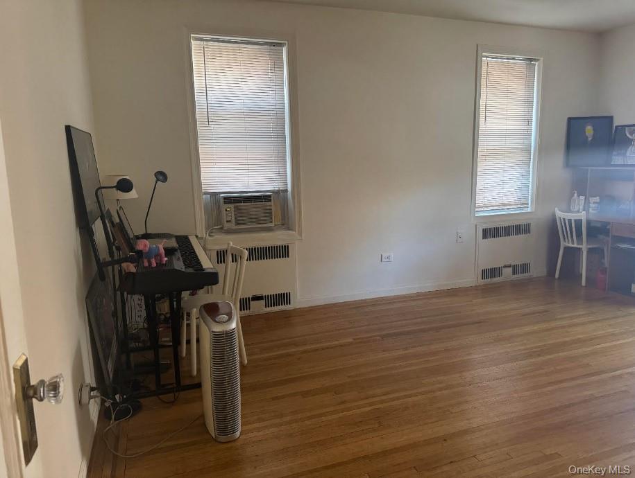 Coop Northern Queens, NY 11354, MLS-902199-16