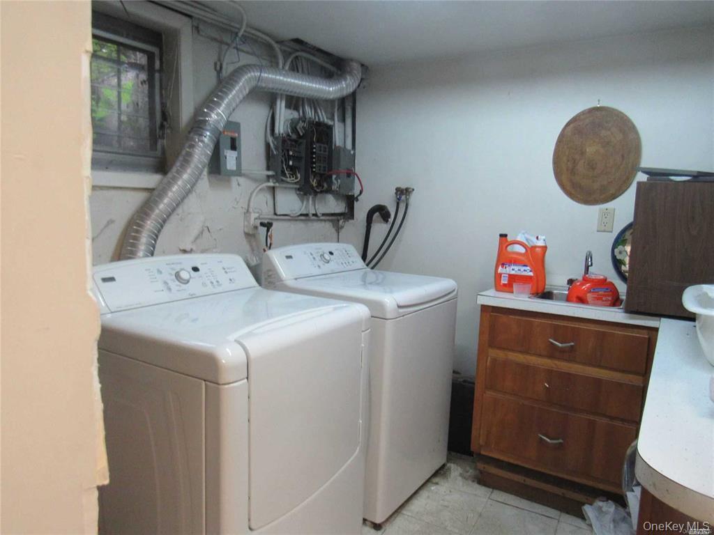 Single Family 116th Queens, NY 11418, MLS-902230-11