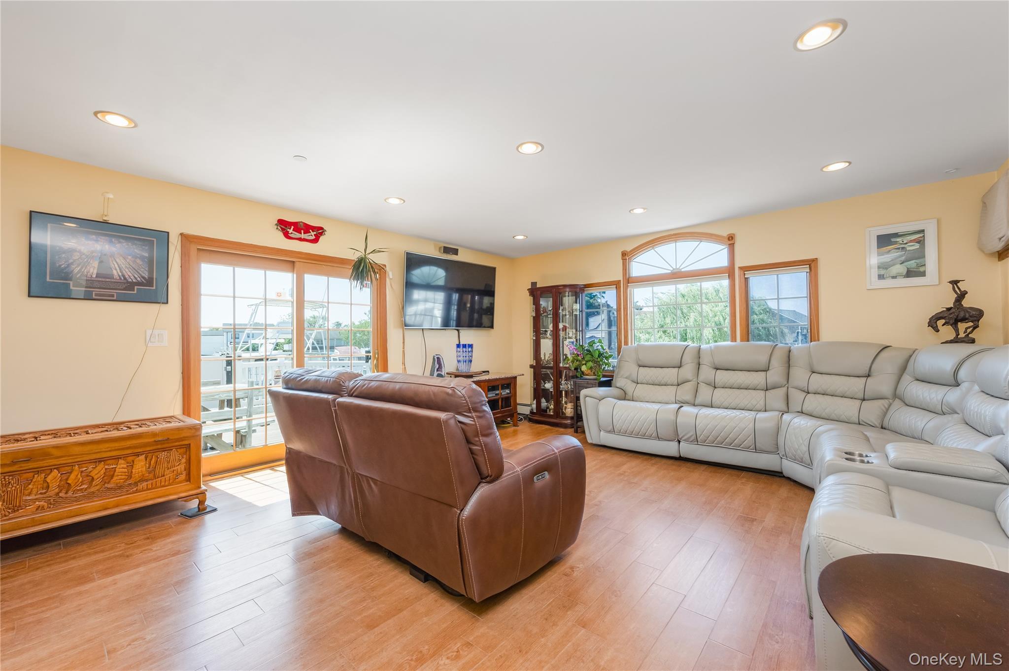 Single Family 9th  Suffolk County, NY 11757, MLS-902240-13