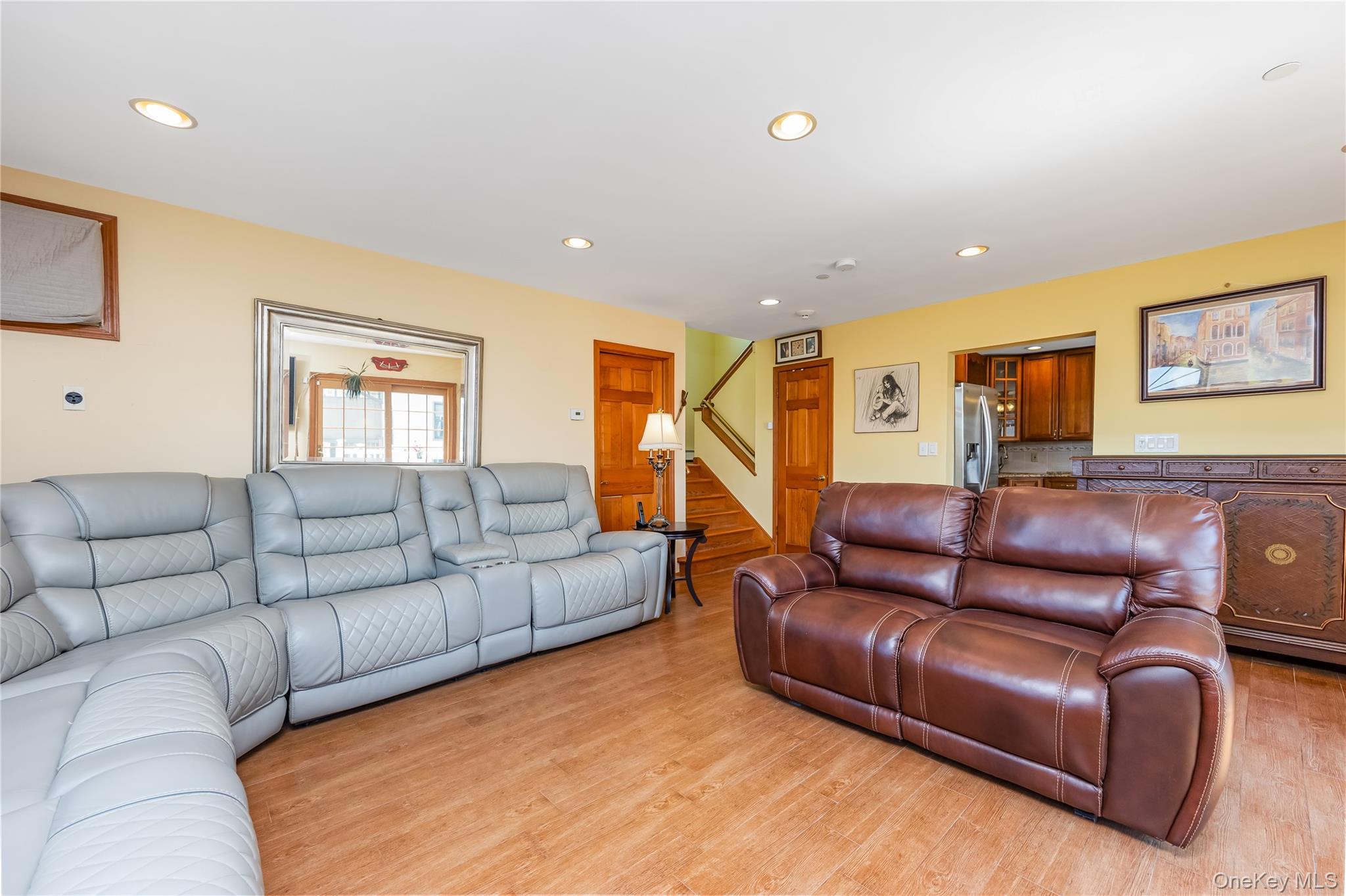 Single Family 9th  Suffolk County, NY 11757, MLS-902240-14