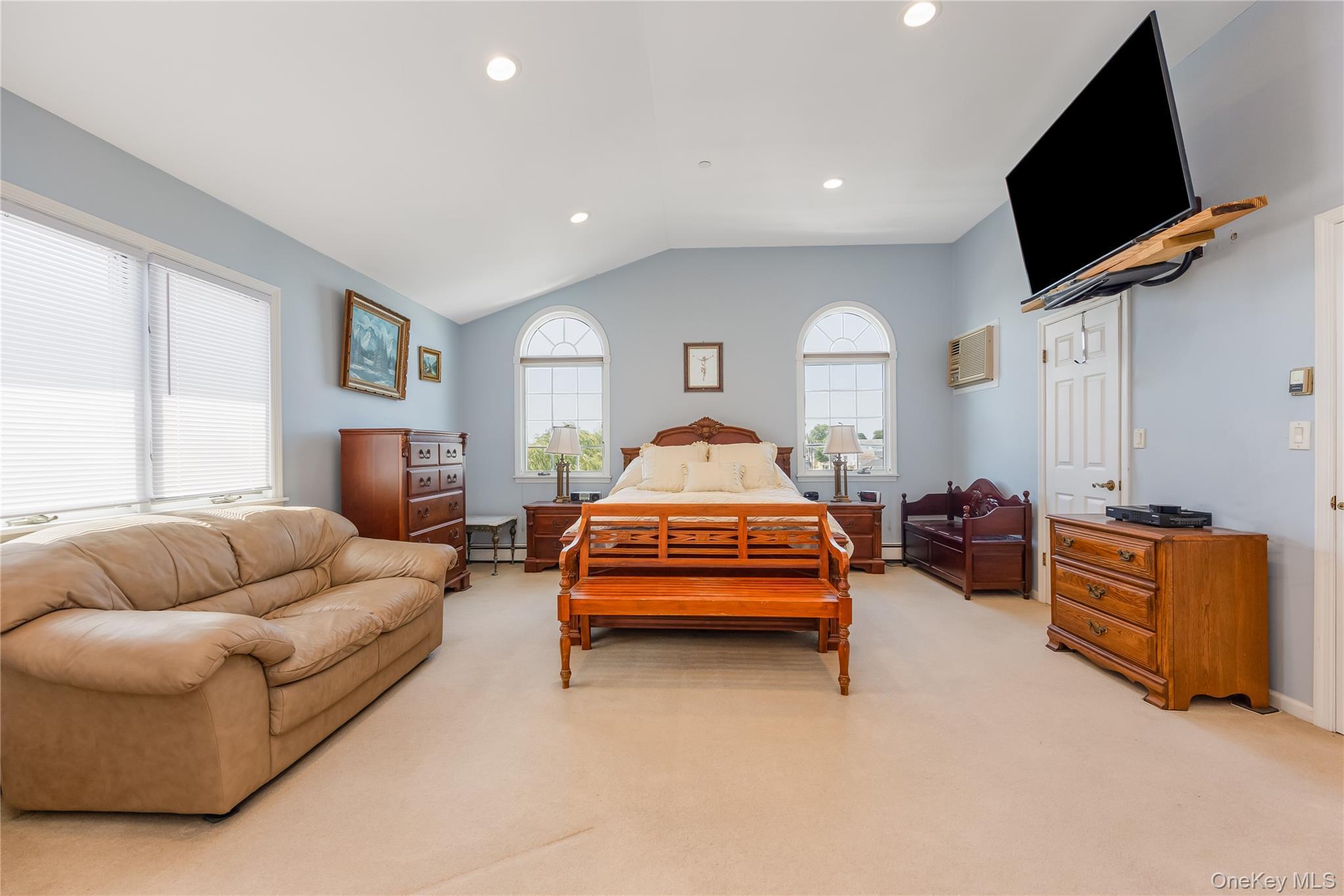 Single Family 9th  Suffolk County, NY 11757, MLS-902240-15