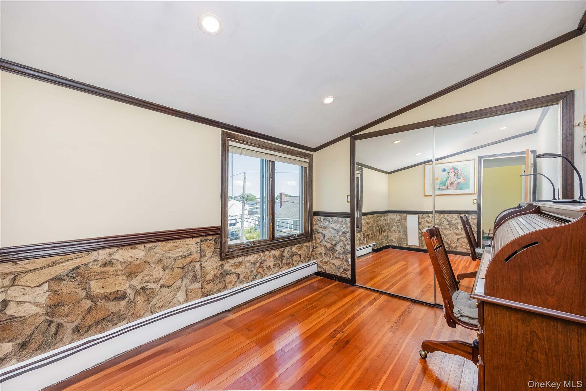 Single Family 9th  Suffolk County, NY 11757, MLS-902240-16