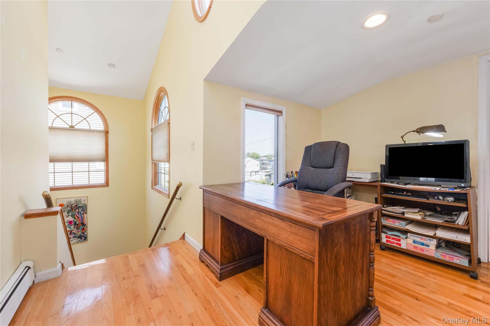 Single Family 9th  Suffolk County, NY 11757, MLS-902240-19