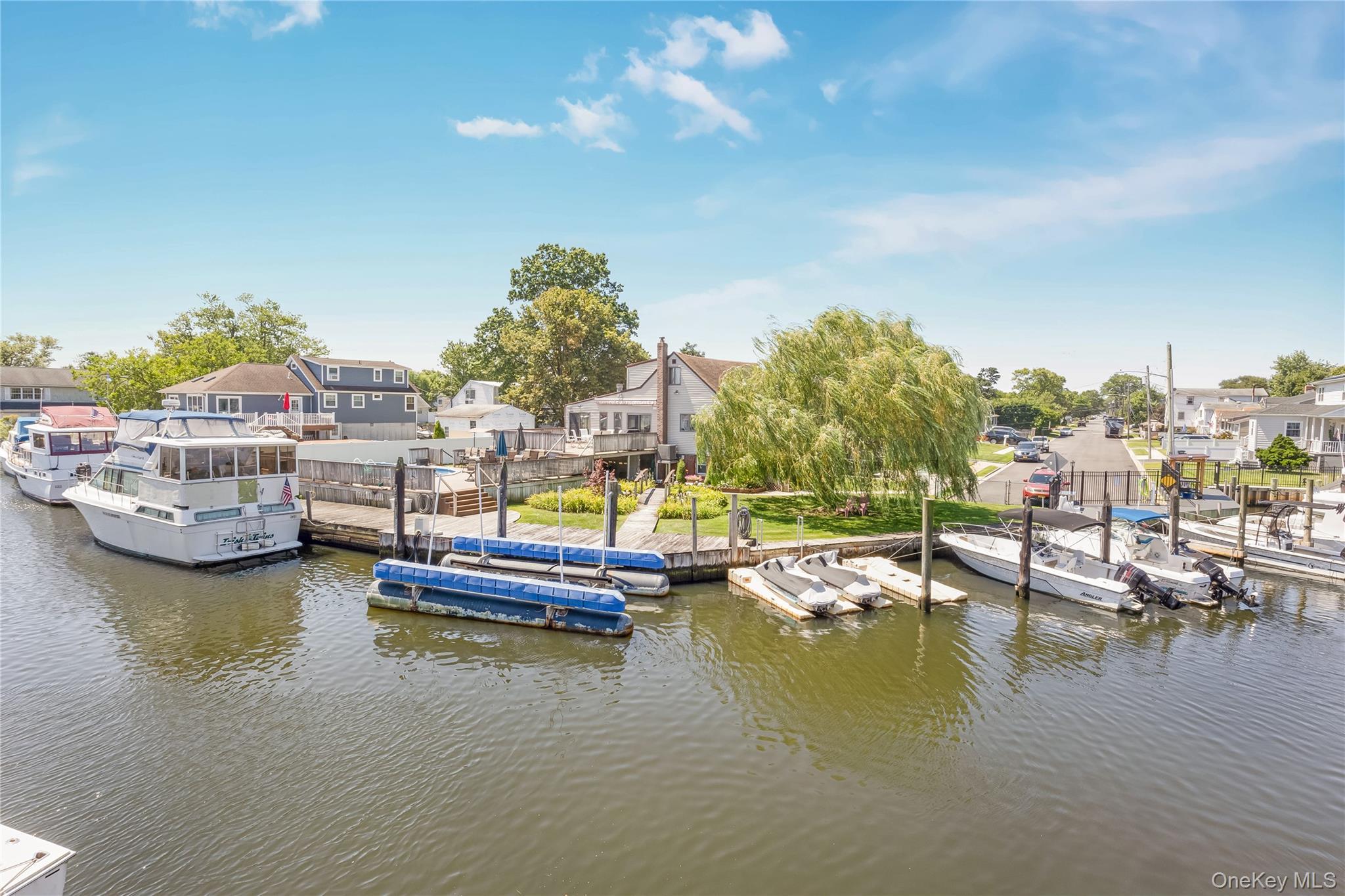 Single Family 9th  Suffolk County, NY 11757, MLS-902240-21