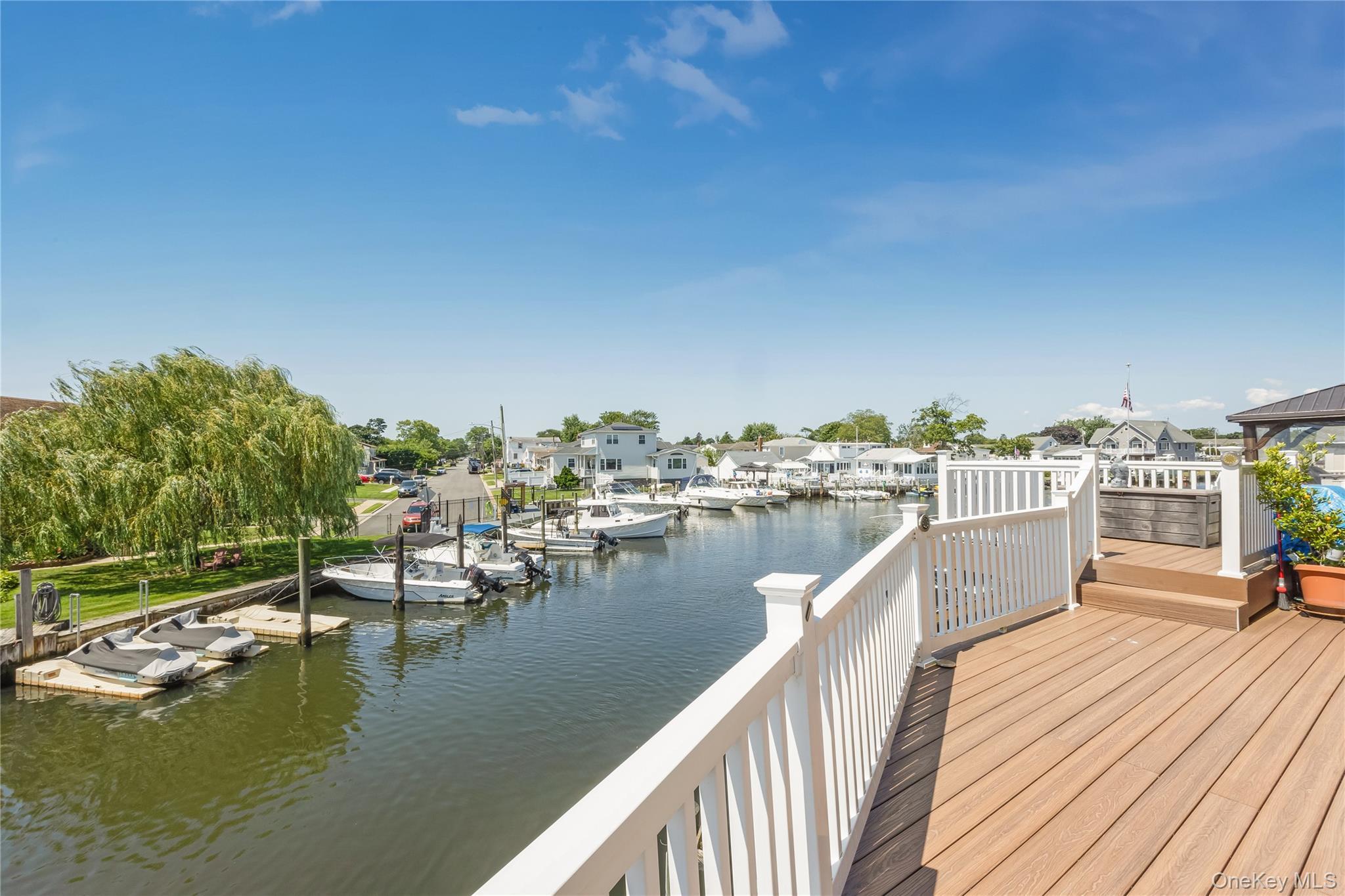 Single Family 9th  Suffolk County, NY 11757, MLS-902240-26