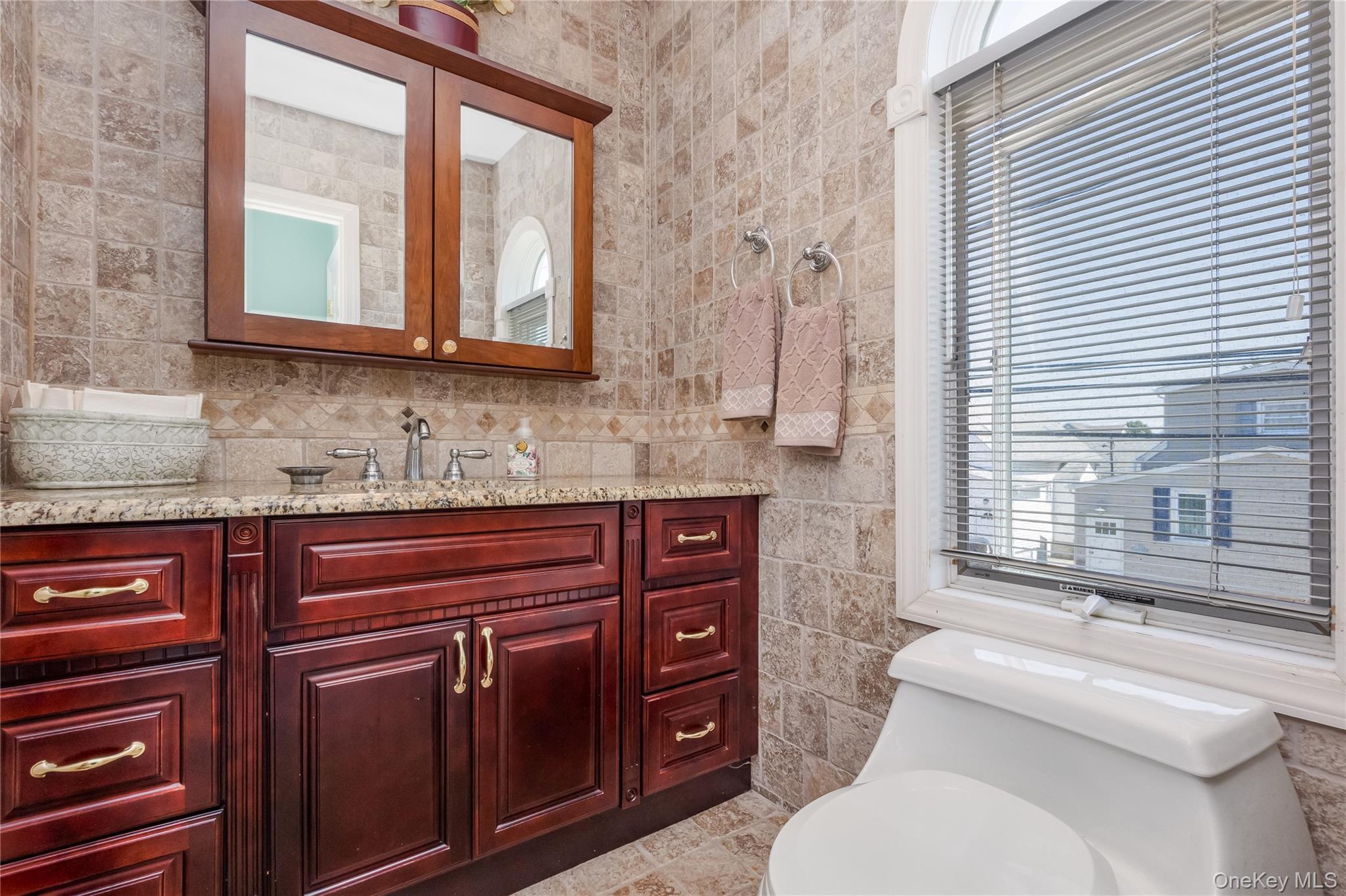 Single Family 9th  Suffolk County, NY 11757, MLS-902240-9