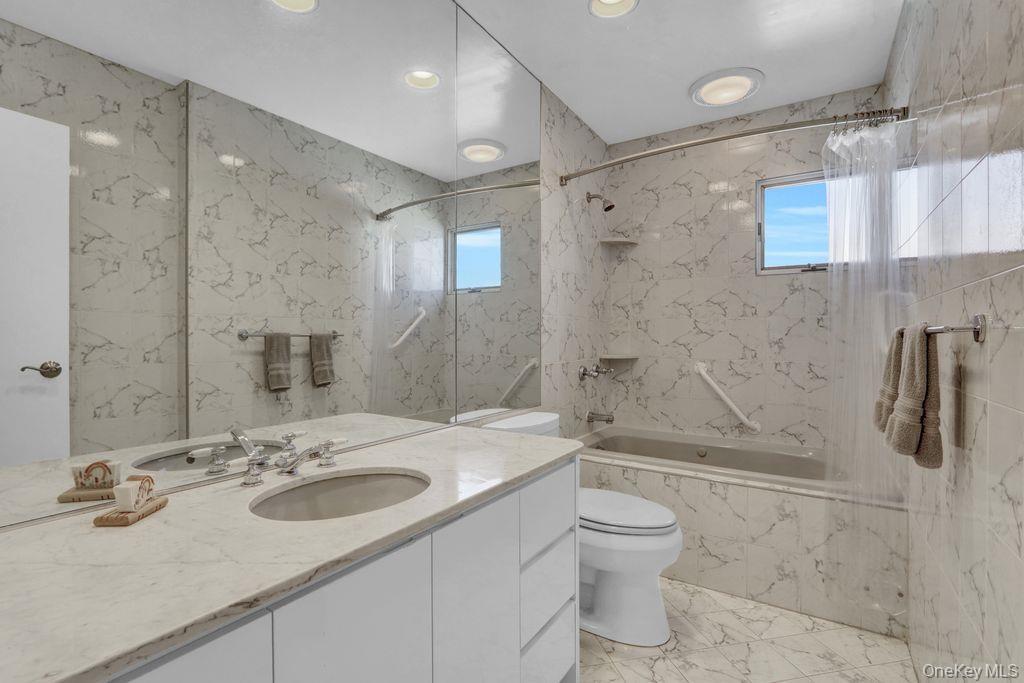 Single Family Nassau  Nassau County, NY 11520, MLS-902288-12