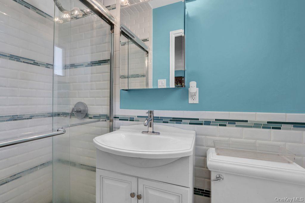 Single Family Nassau  Nassau County, NY 11520, MLS-902288-13