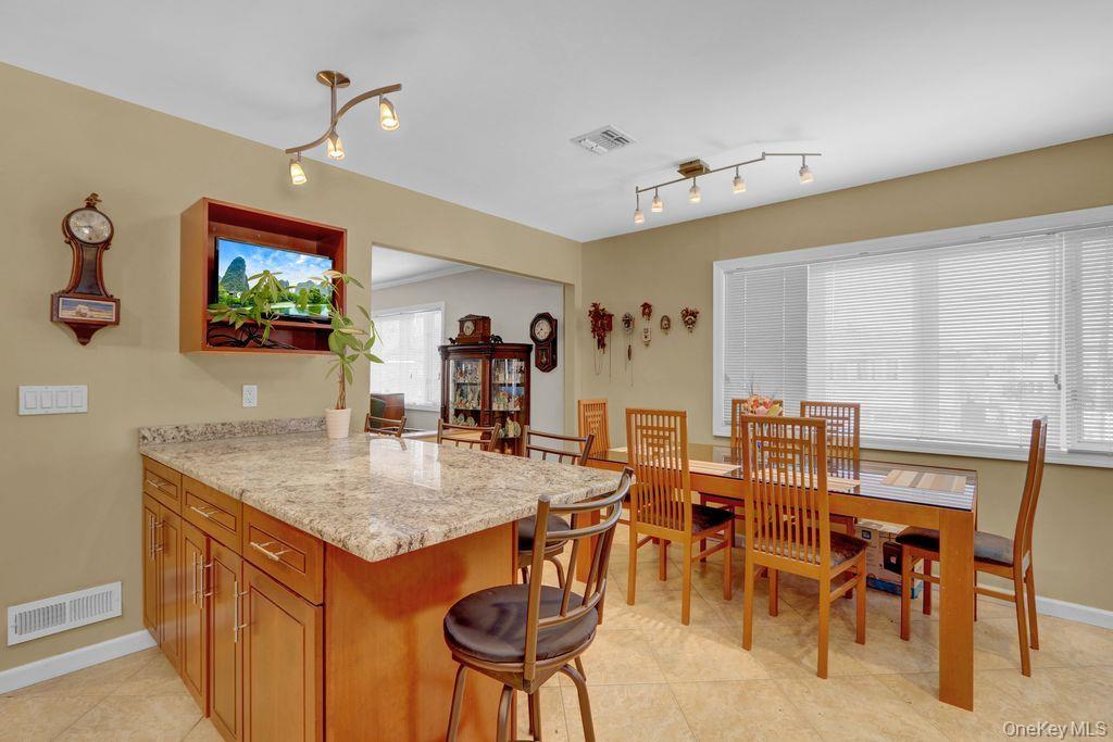 Single Family Nassau  Nassau County, NY 11520, MLS-902288-4