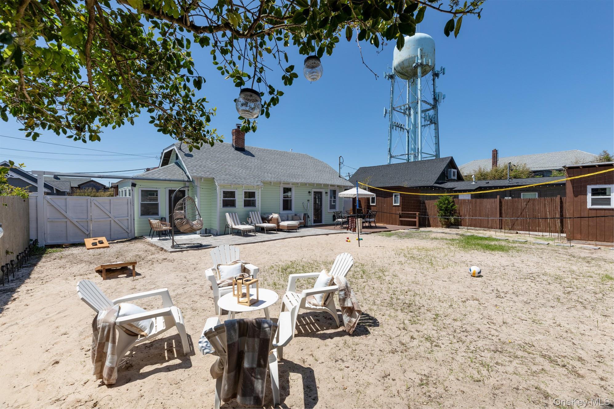 Single Family Surfview Suffolk County, NY 11770, MLS-902299-31