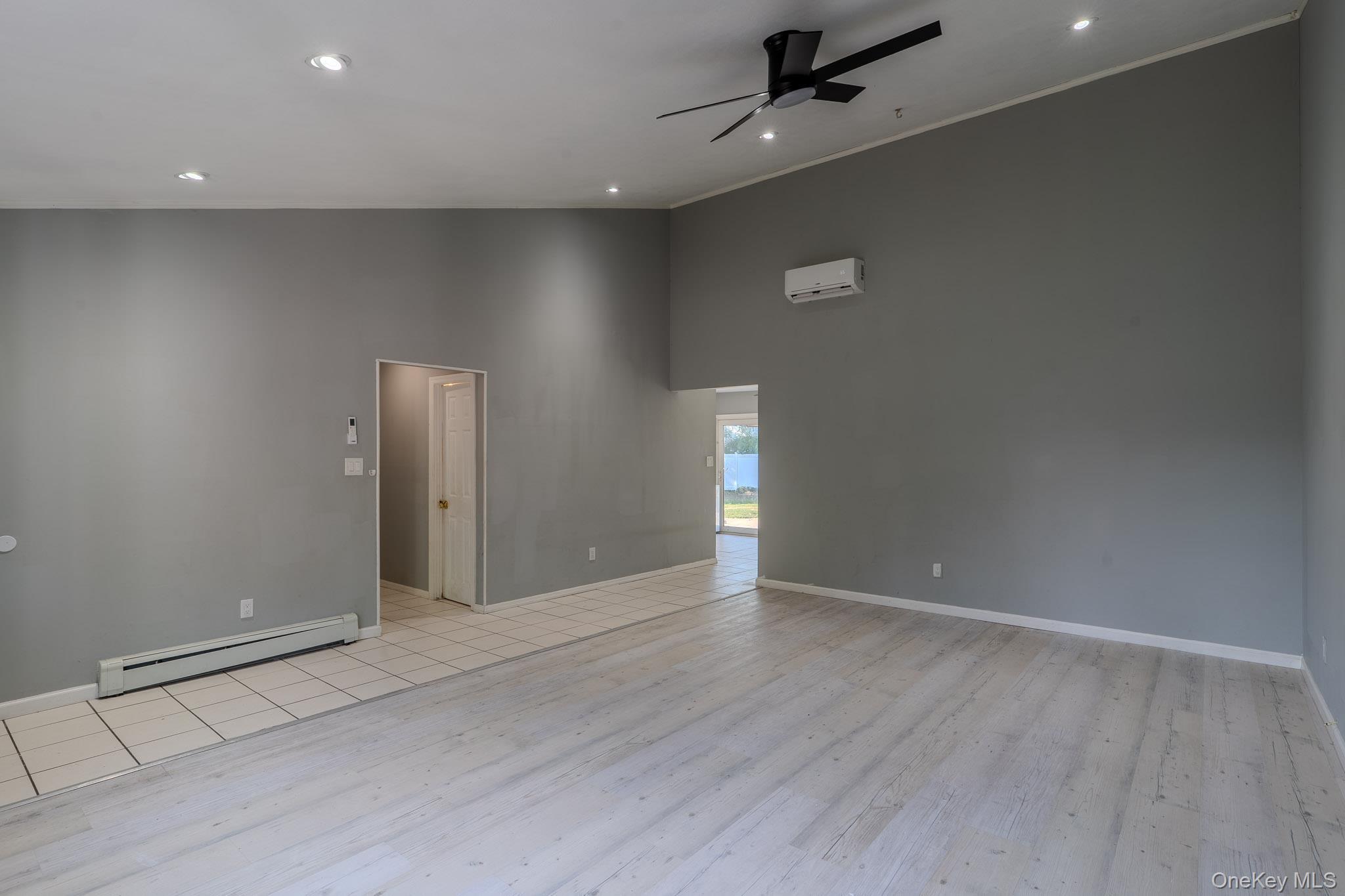 Single Family Mount Snow  Suffolk County, NY 11727, MLS-902353-17