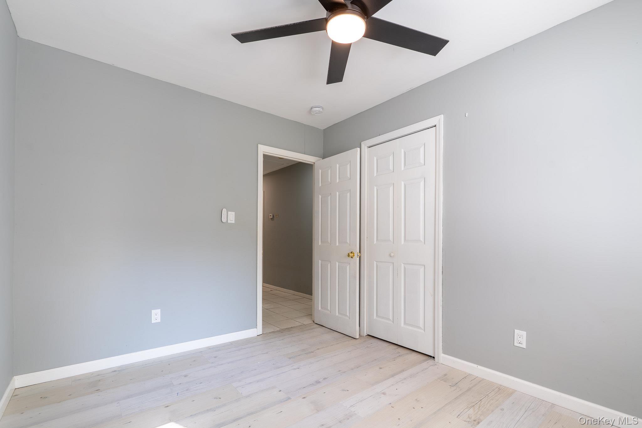 Single Family Mount Snow  Suffolk County, NY 11727, MLS-902353-24