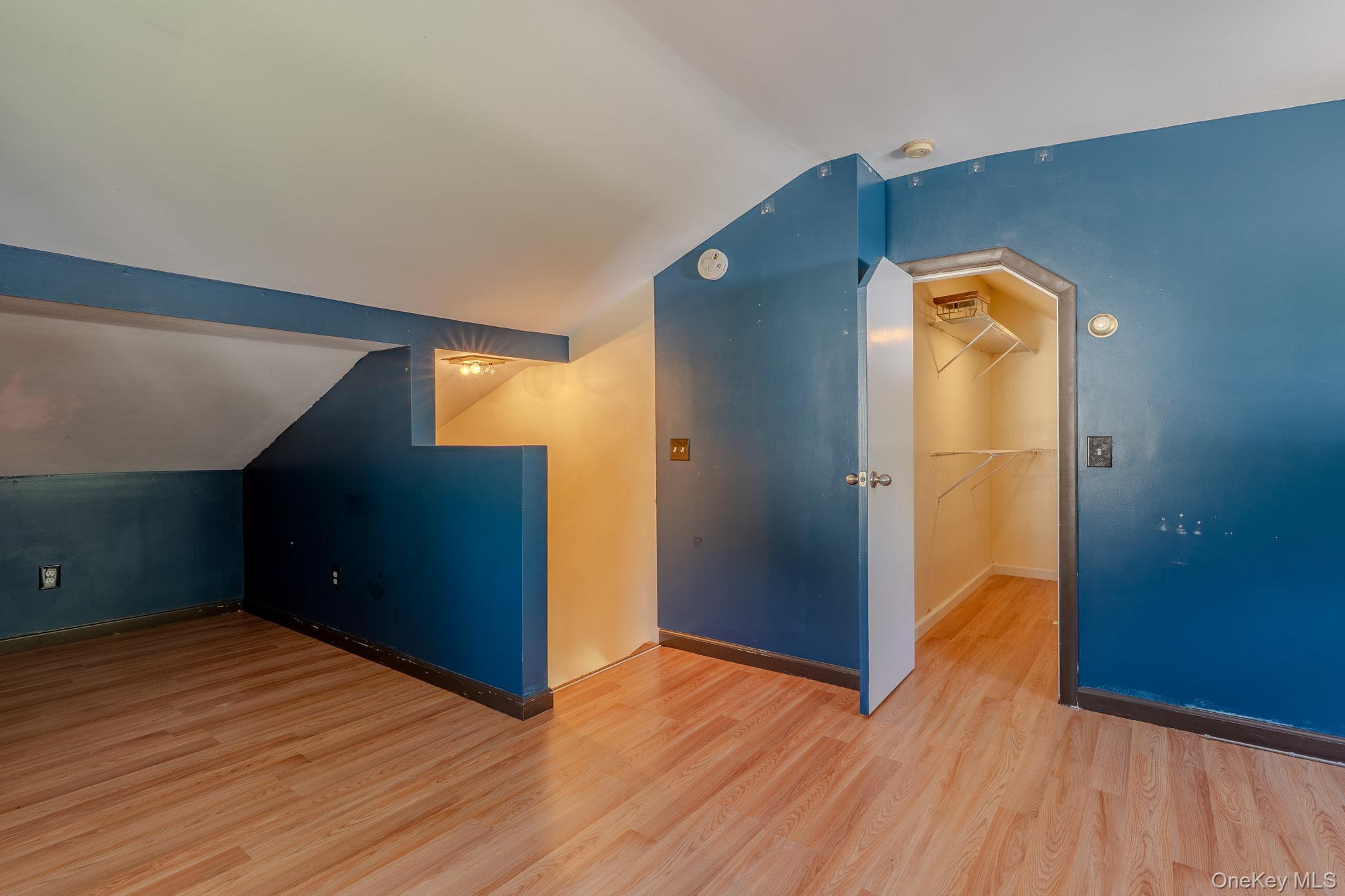 Single Family Mount Snow  Suffolk County, NY 11727, MLS-902353-30