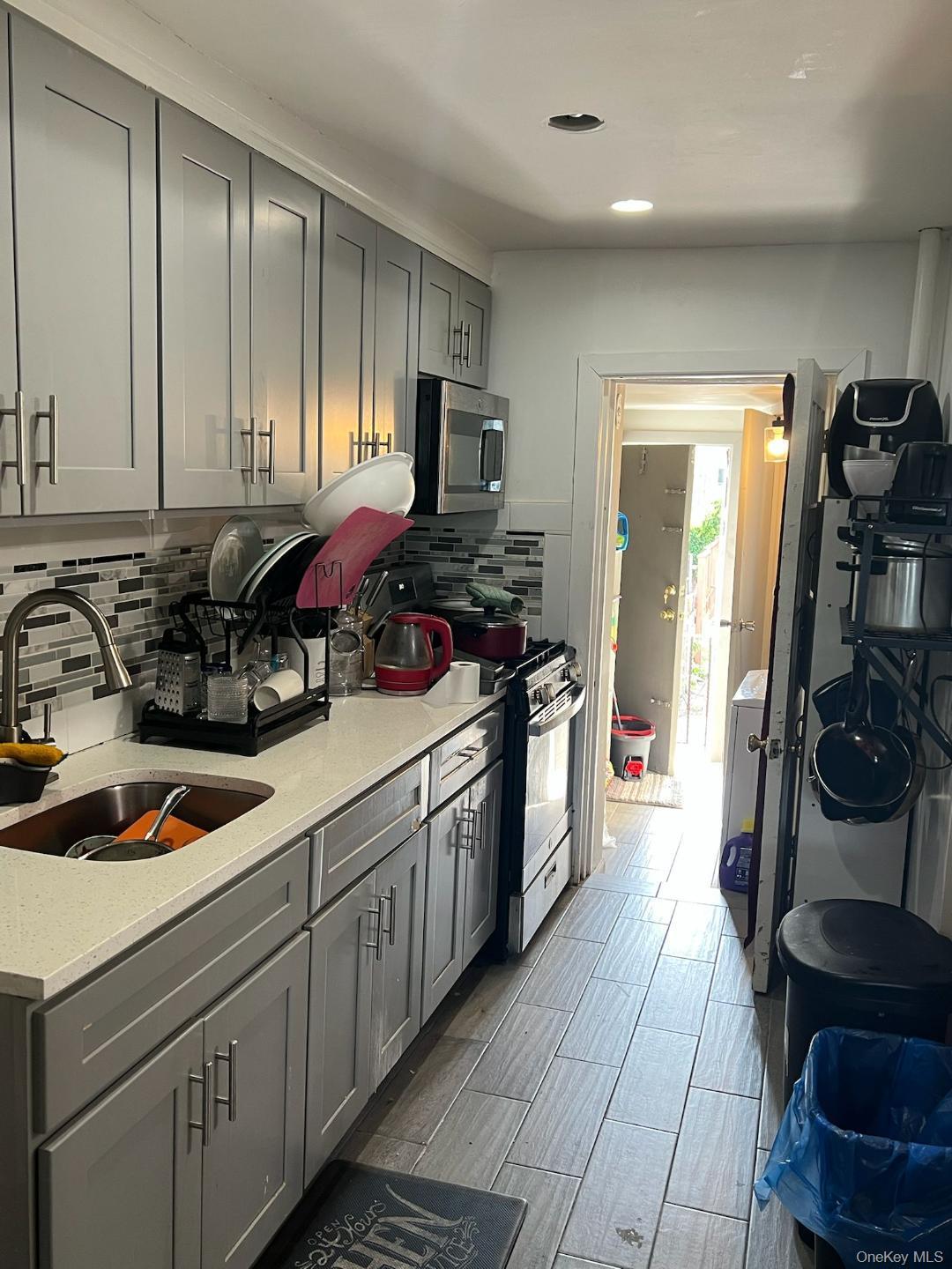 Single Family Brooklyn Ave,  Brooklyn,  New York,  11203  Brooklyn, NY 11203, MLS-902355-6