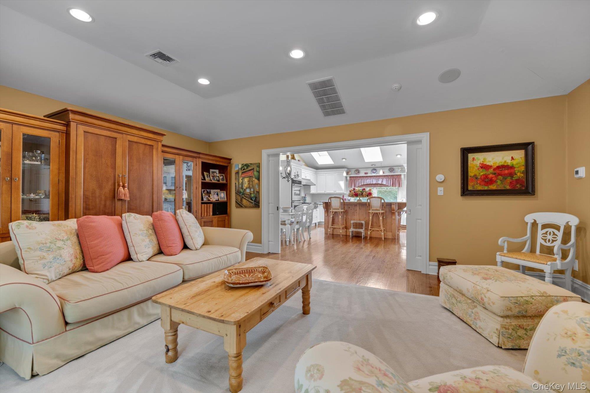 Single Family Briarfield Nassau County, NY 11020, MLS-902365-14