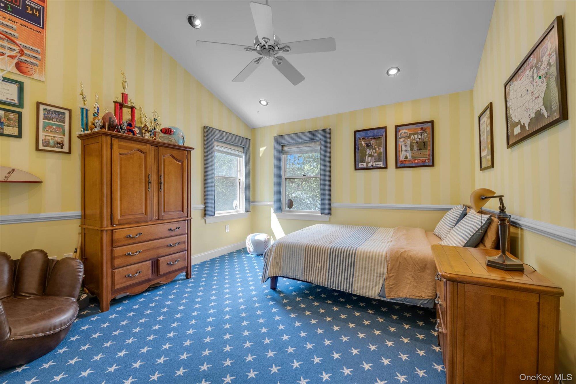 Single Family Briarfield Nassau County, NY 11020, MLS-902365-25