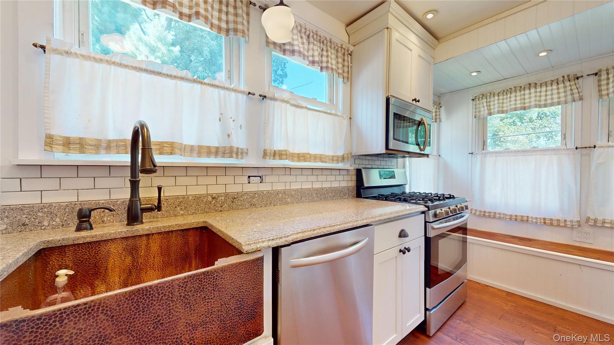 Single Family 8th Nassau County, NY 11579, MLS-902382-13