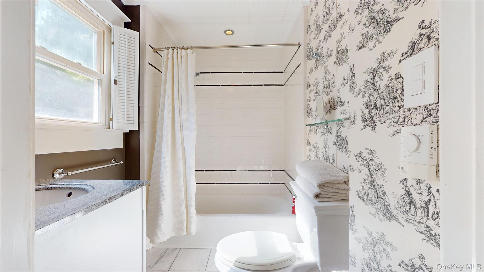 Single Family 8th Nassau County, NY 11579, MLS-902382-18