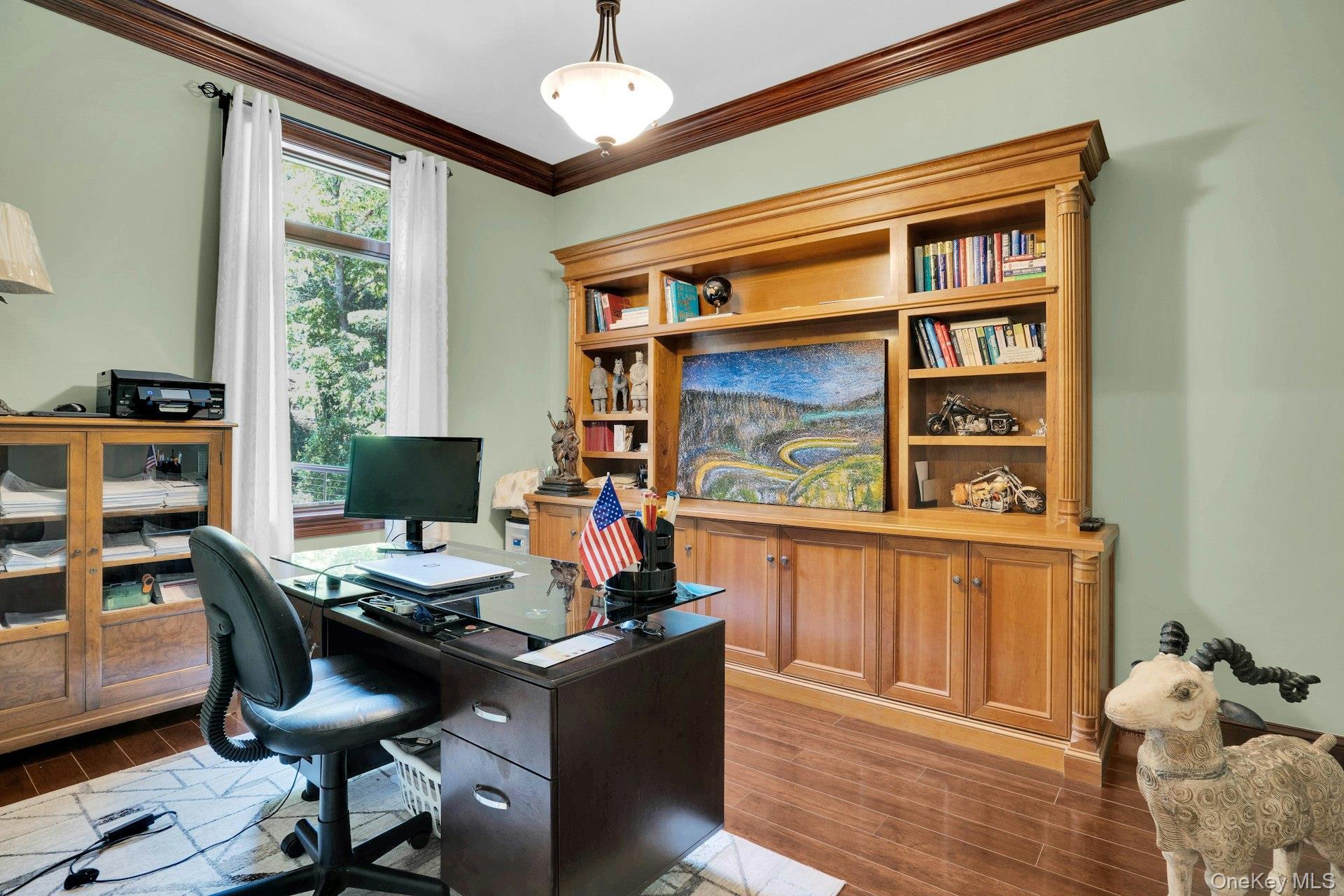 Single Family Redwood Suffolk County, NY 11746, MLS-902406-18