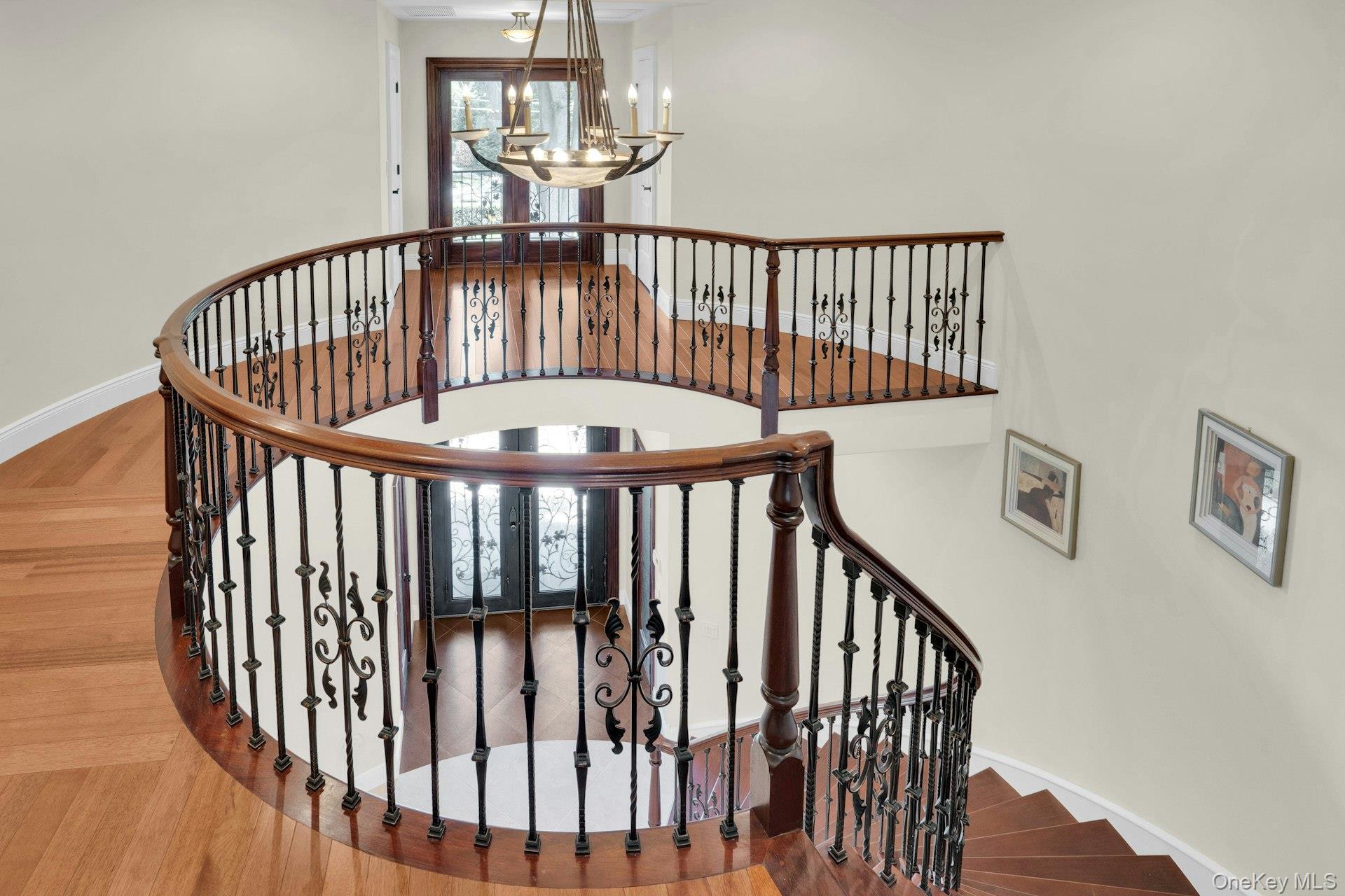 Single Family Redwood Suffolk County, NY 11746, MLS-902406-20