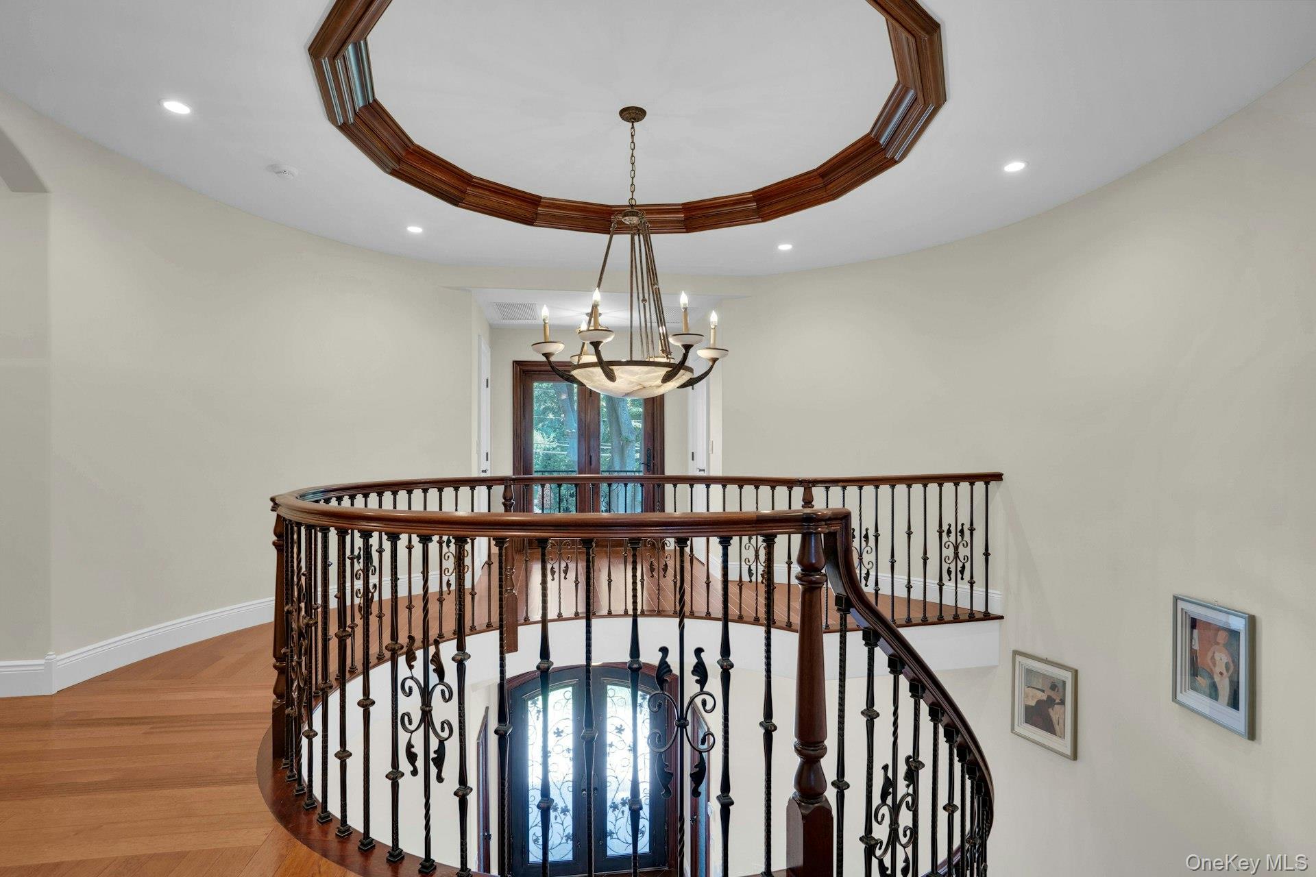 Single Family Redwood Suffolk County, NY 11746, MLS-902406-21