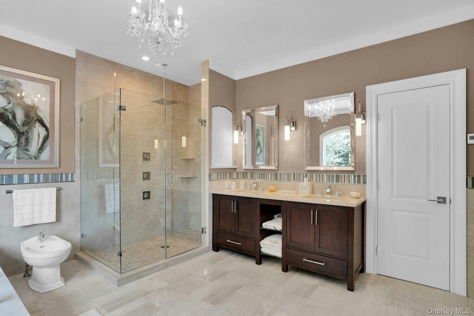 Single Family Redwood Suffolk County, NY 11746, MLS-902406-26