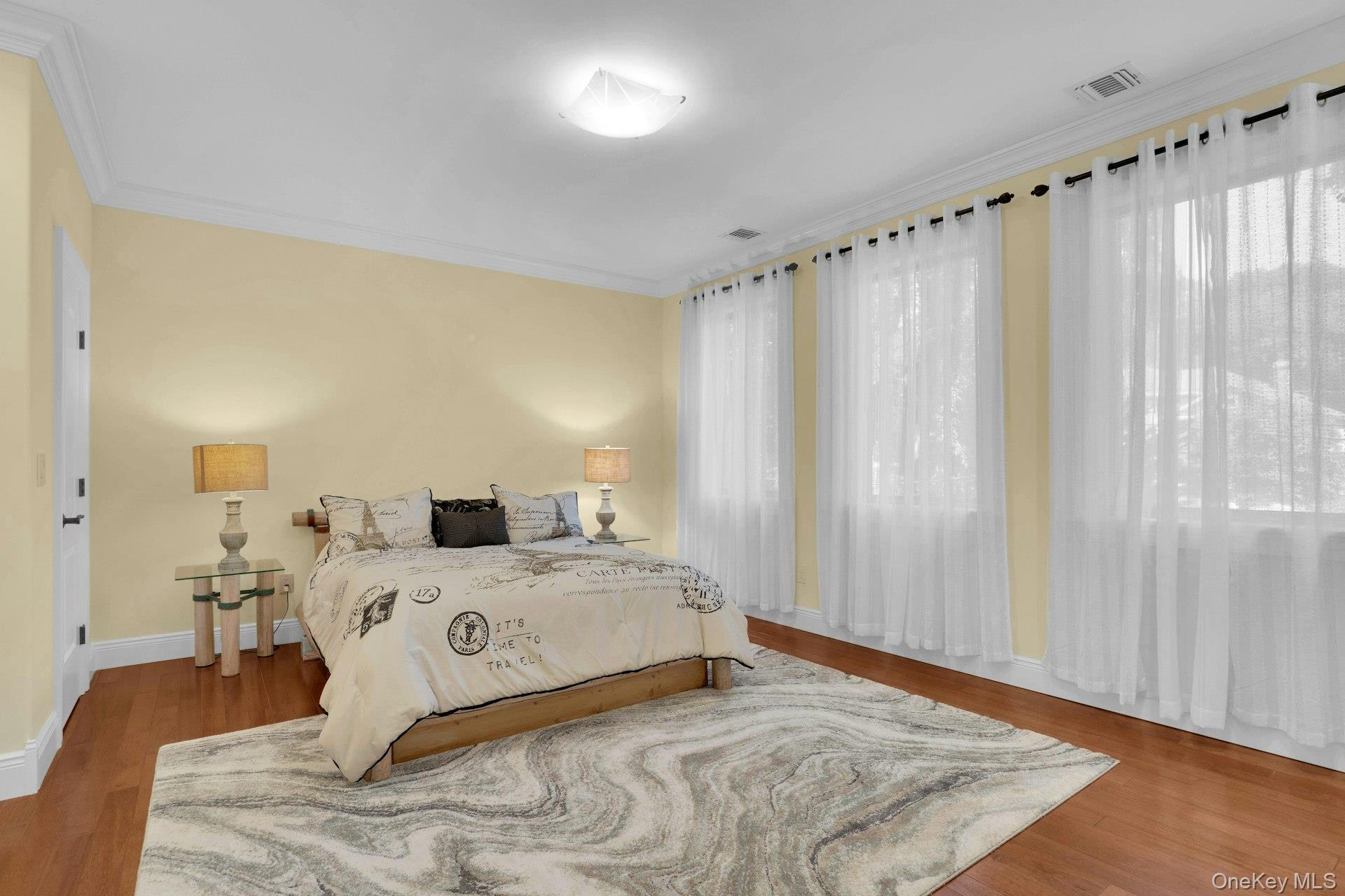 Single Family Redwood Suffolk County, NY 11746, MLS-902406-30