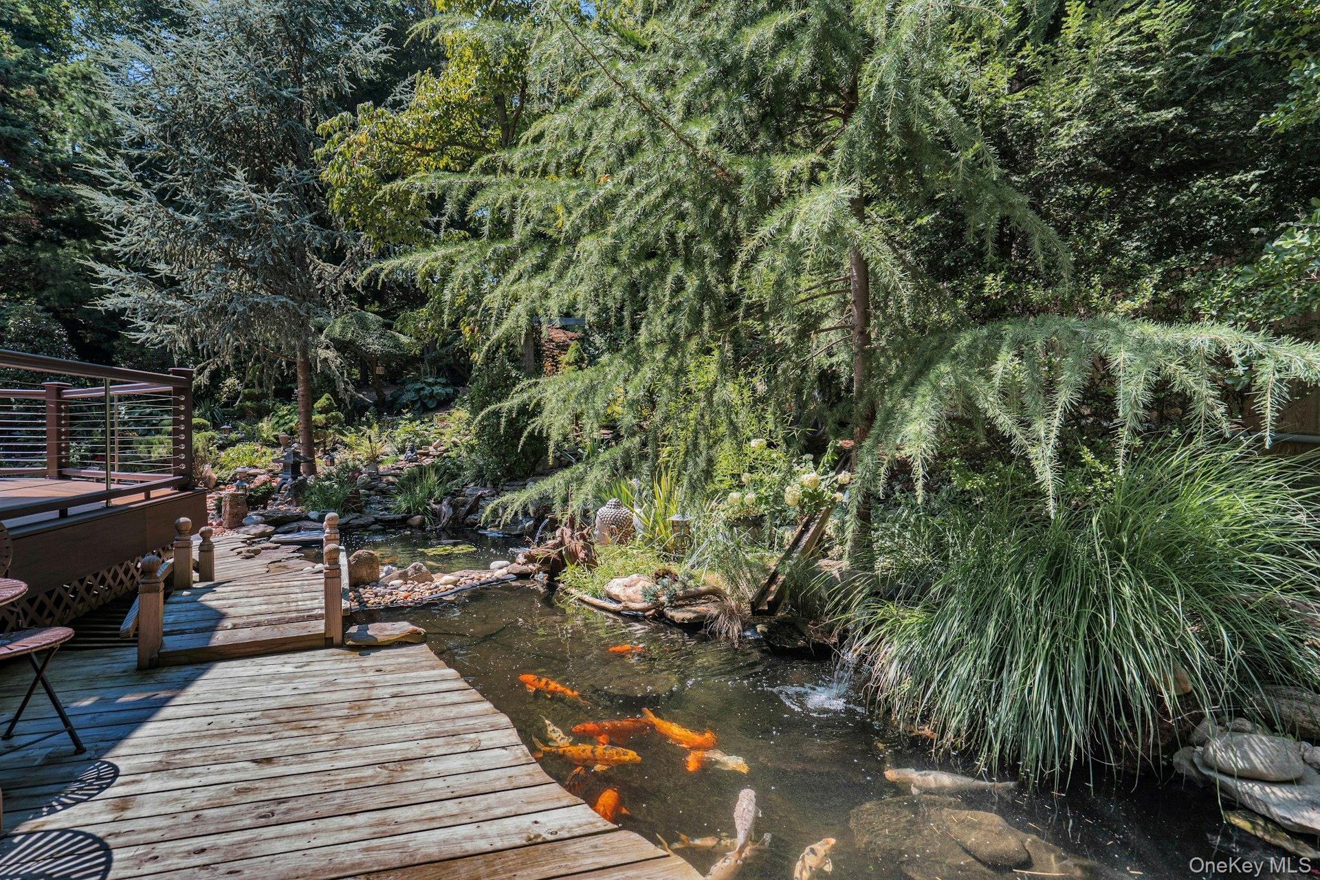 Single Family Redwood Suffolk County, NY 11746, MLS-902406-43