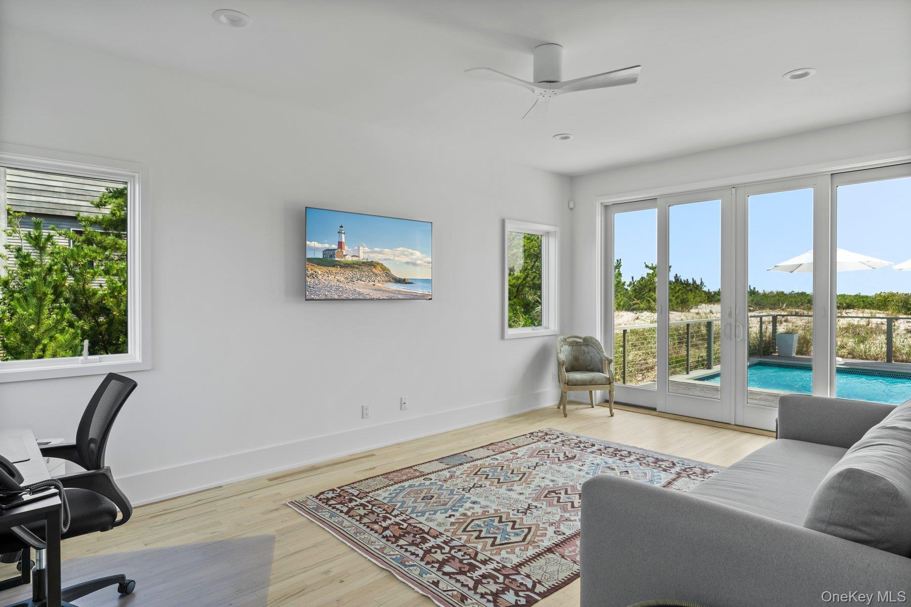 Single Family Dune Suffolk County, NY 11977, MLS-902420-13