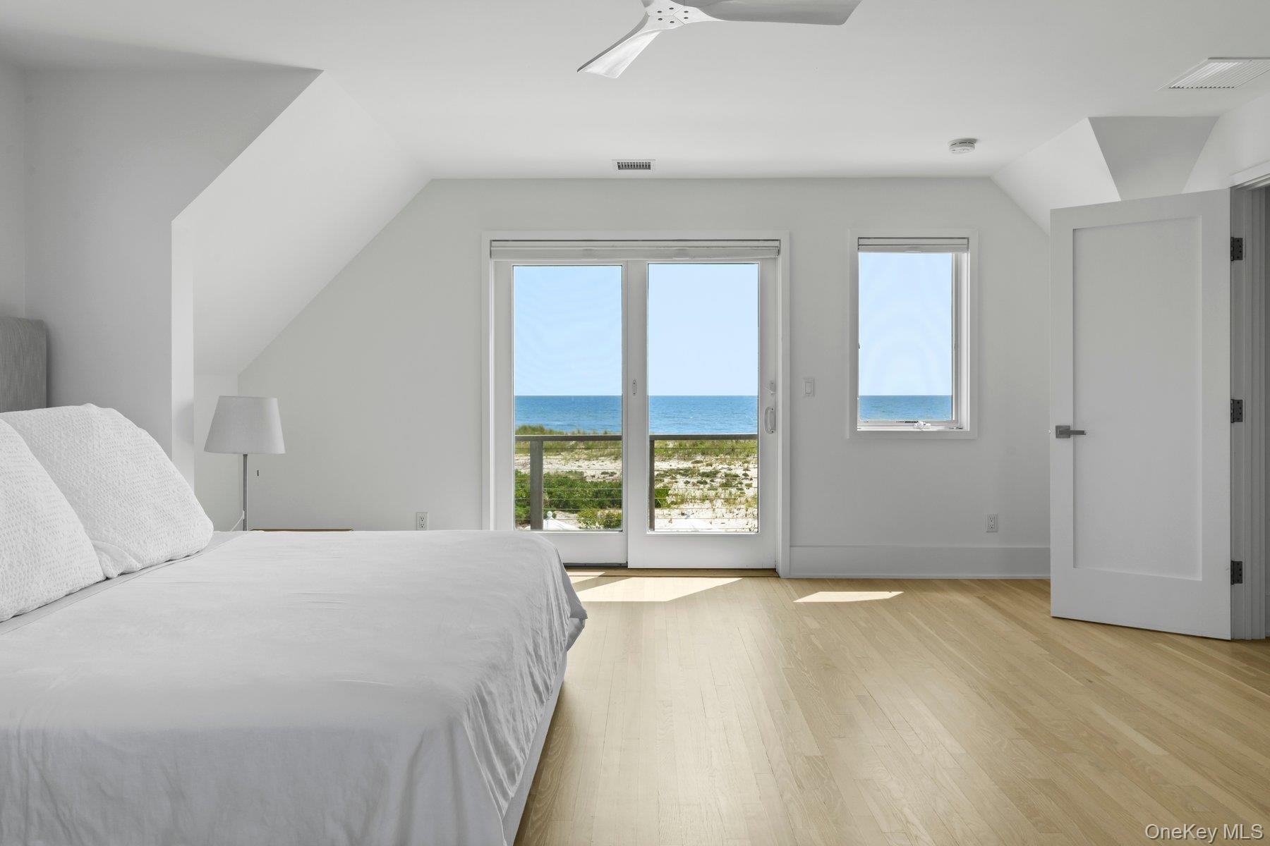 Single Family Dune Suffolk County, NY 11977, MLS-902420-15