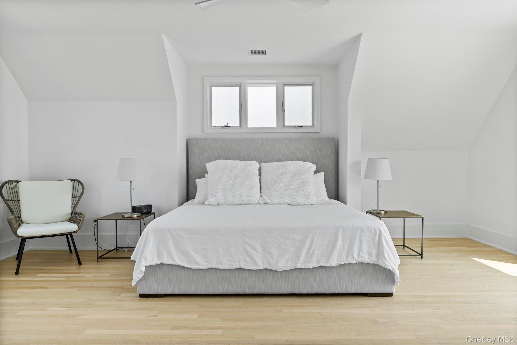 Single Family Dune Suffolk County, NY 11977, MLS-902420-17