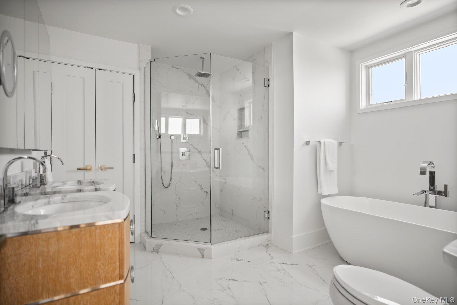 Single Family Dune Suffolk County, NY 11977, MLS-902420-19