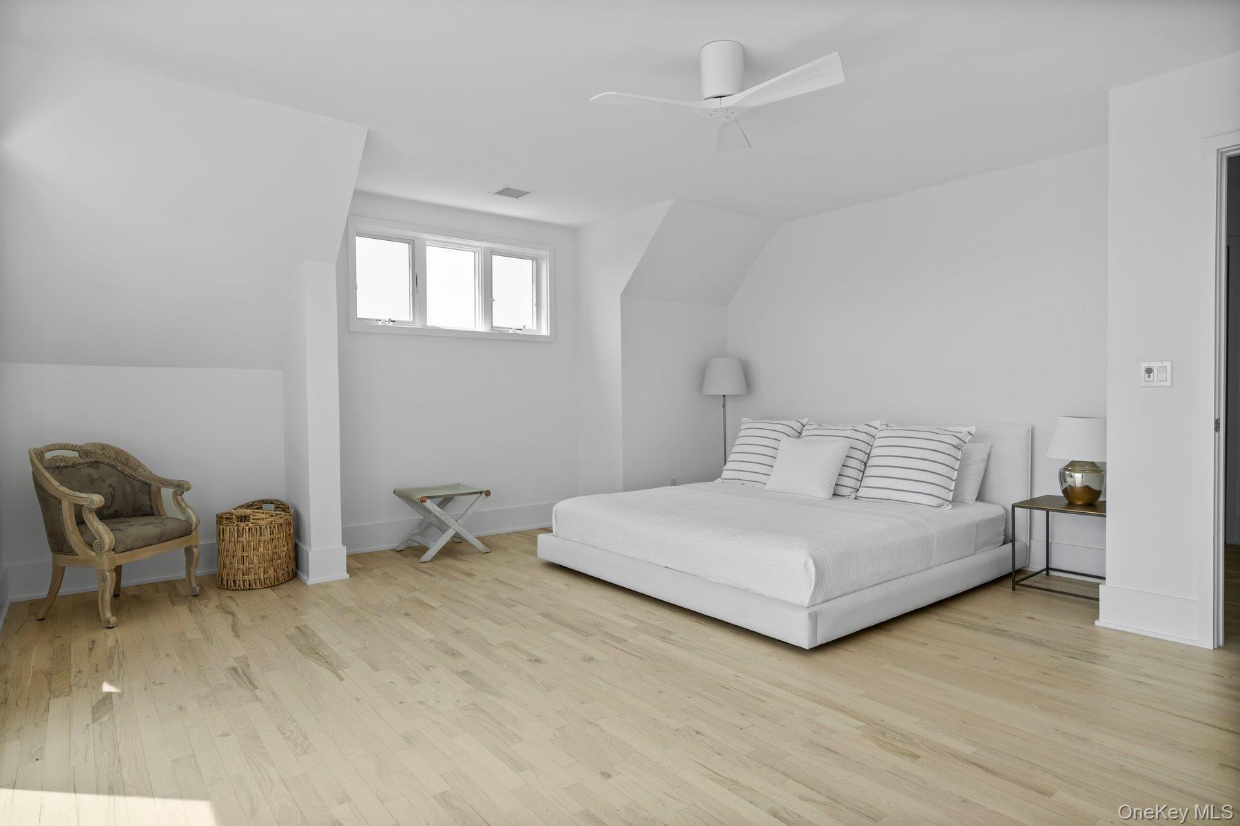 Single Family Dune Suffolk County, NY 11977, MLS-902420-24