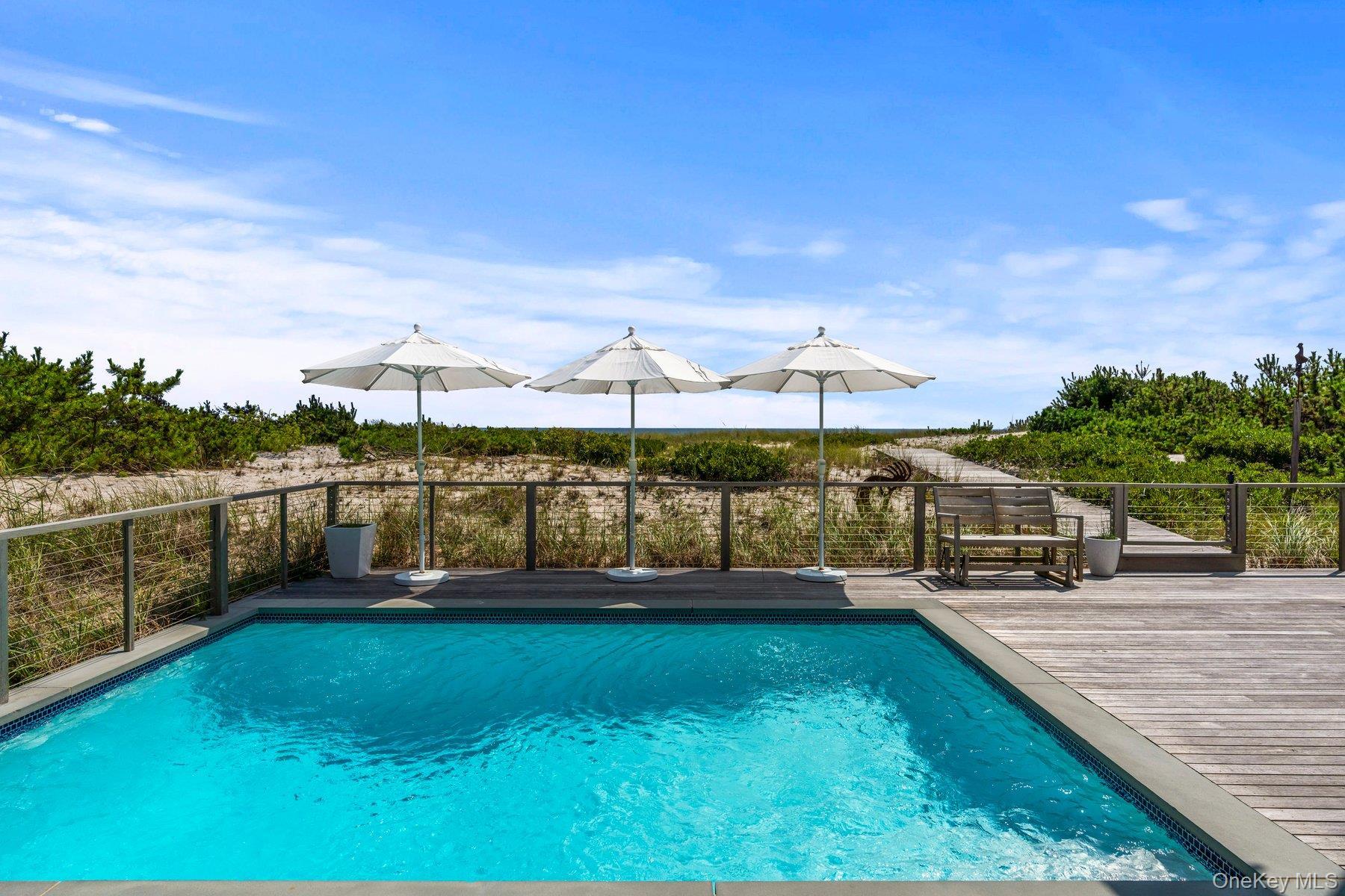 Single Family Dune Suffolk County, NY 11977, MLS-902420-29