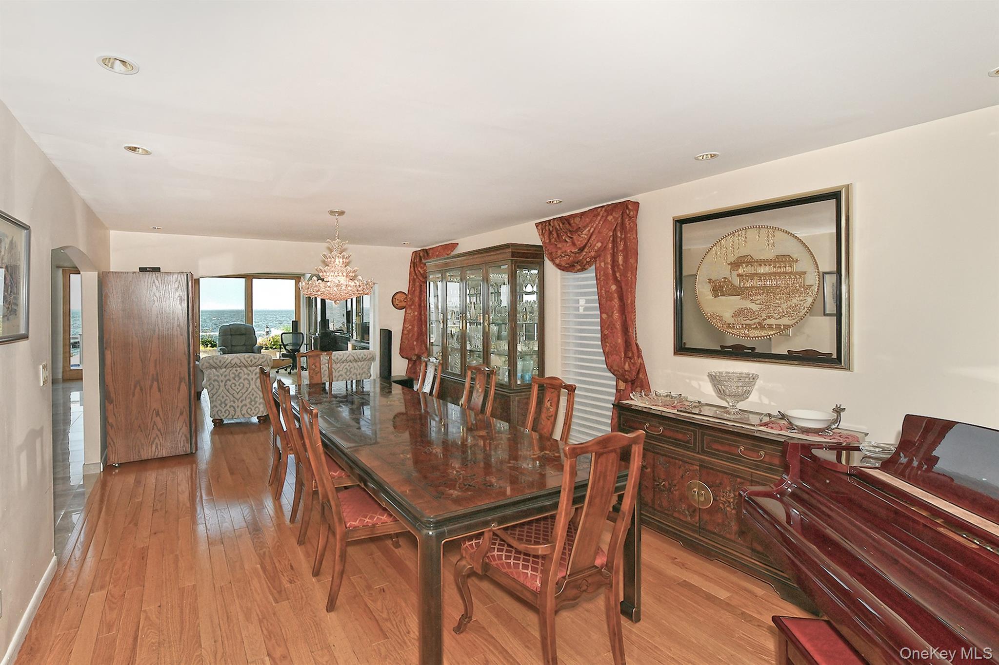 Single Family Fairwater Nassau County, NY 11758, MLS-902443-14